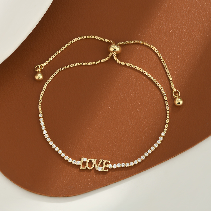 "LOVE letter pull-out diamond-encrusted bracelet for women, adjustable beads sliding, romantic proposal gift style. Item Picture