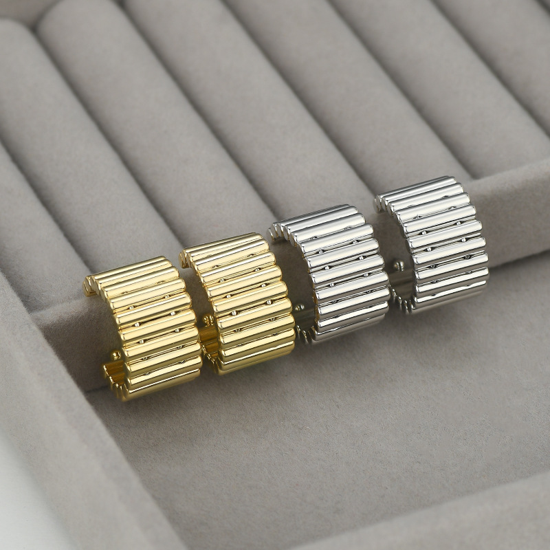 Strip-stacked C-shaped ear rings for women, multi-layer cylindrical metal three-dimensional ear studs, heavy industry, golden geometric earrings supply full image