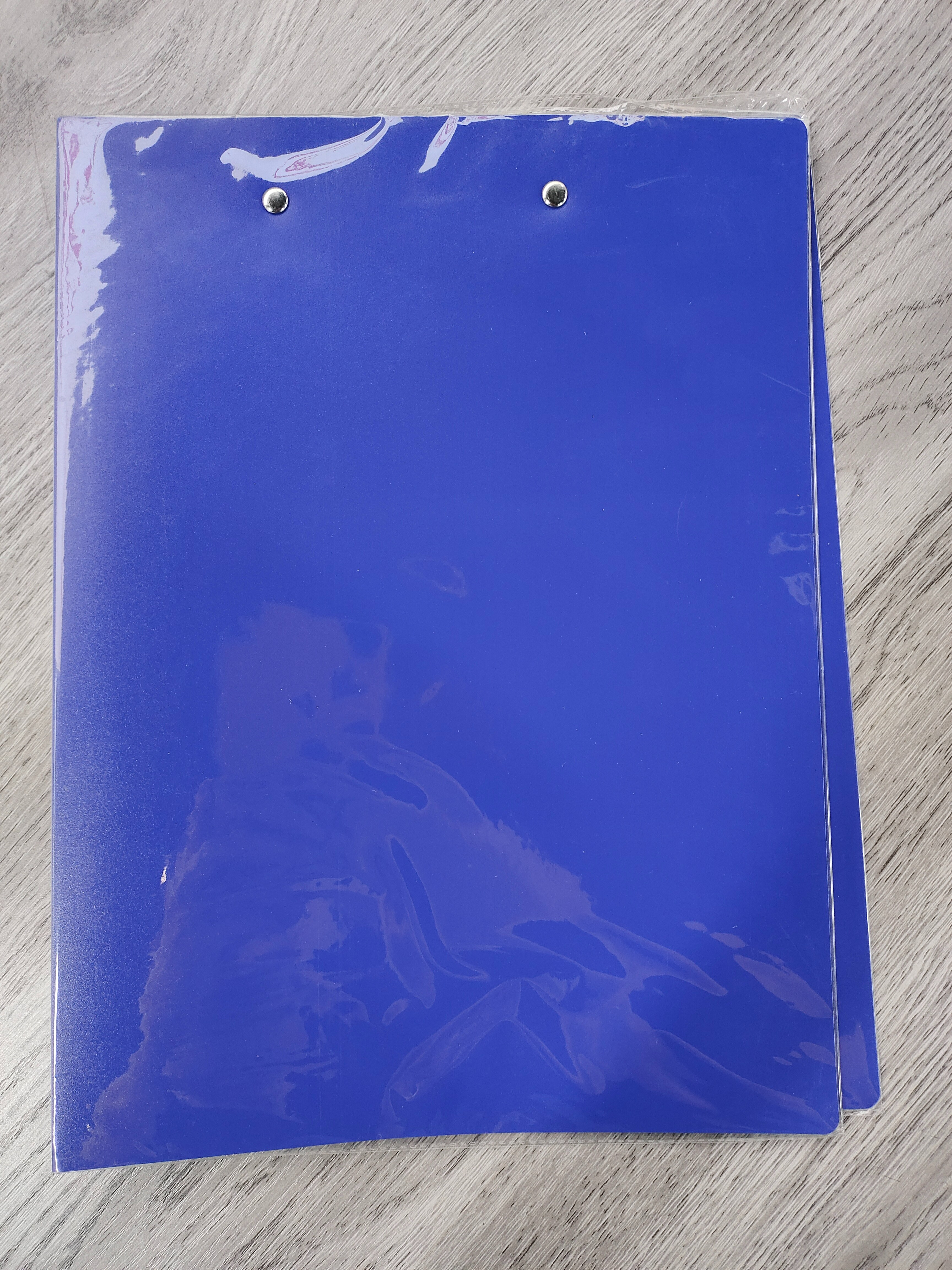 "A4 folder"
