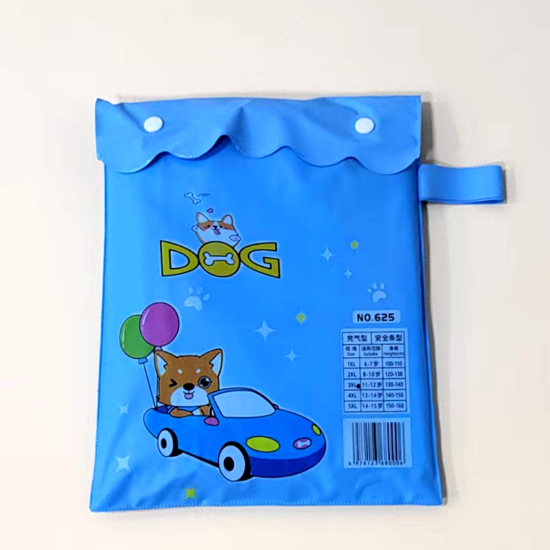笠王批发加厚卡通儿童书包雨衣幼儿园轻便连体PVC隐藏式书包位学生雨衣