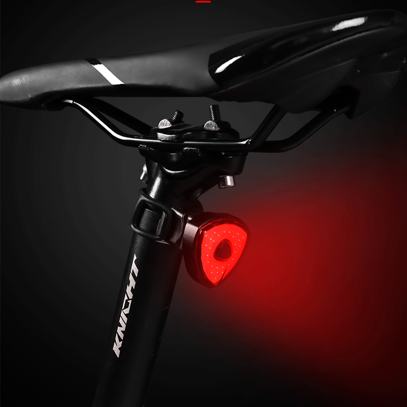251011 luz trasera USB recargable COB luz trasera bicicleta de montaña luz trasera bicicleta nocturna luz de advertencia de seguridad