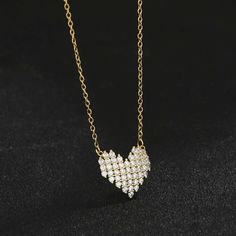 Full diamond heart-shaped golden necklace for women, closely set with small diamonds, full heart pendant, fine O-chain, sweet and light luxury collarbone chain supply details Picture