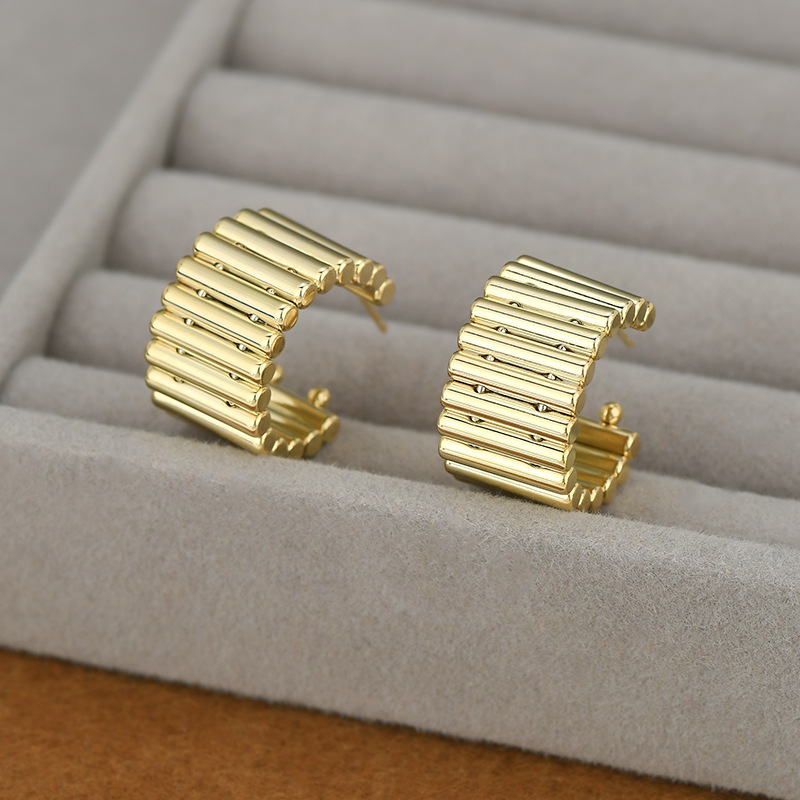 Strip-stacked C-shaped ear rings for women, multi-layer cylindrical metal three-dimensional ear studs, heavy industry, golden geometric earrings supply details Picture