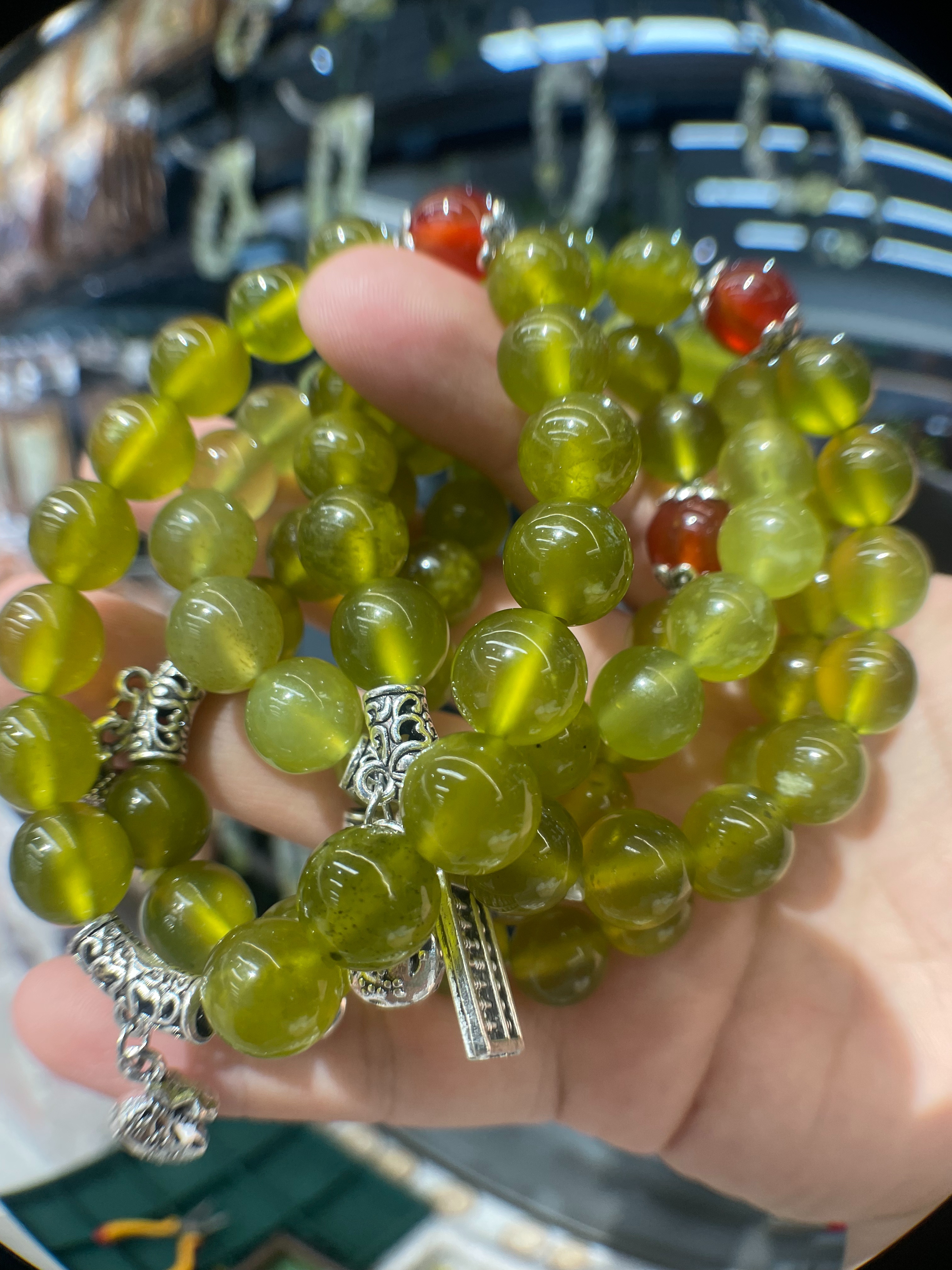 Moda natural amarillo y verde "xiujade" cadenas de jade hechas a mano joyas de jade simples y versátiles pulseras para hombres y mujeres tendencia regalos Item Picture