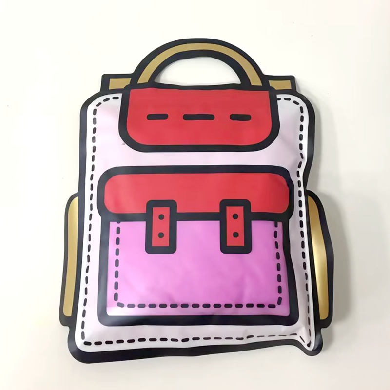 The new children's schoolbag, bag and raincoat from Li Wang are small and cute, making it convenient to carry around when going to kindergarten details Picture