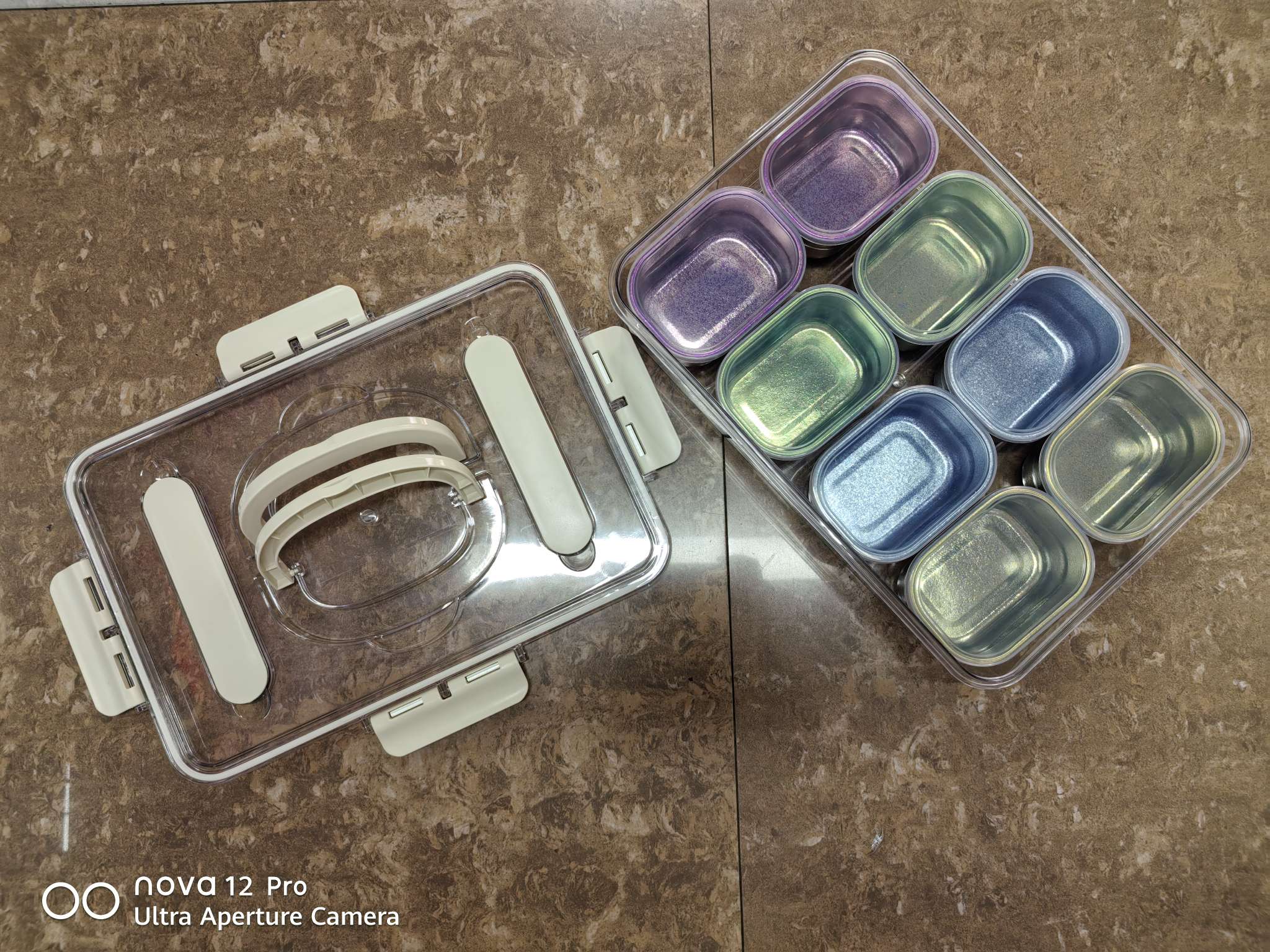 Multi-functional insulated stainless steel lunch box, four-compartment tableware, portable glass safety box, household student lunch box, storage box, titanium alloy material food preservation box details Picture