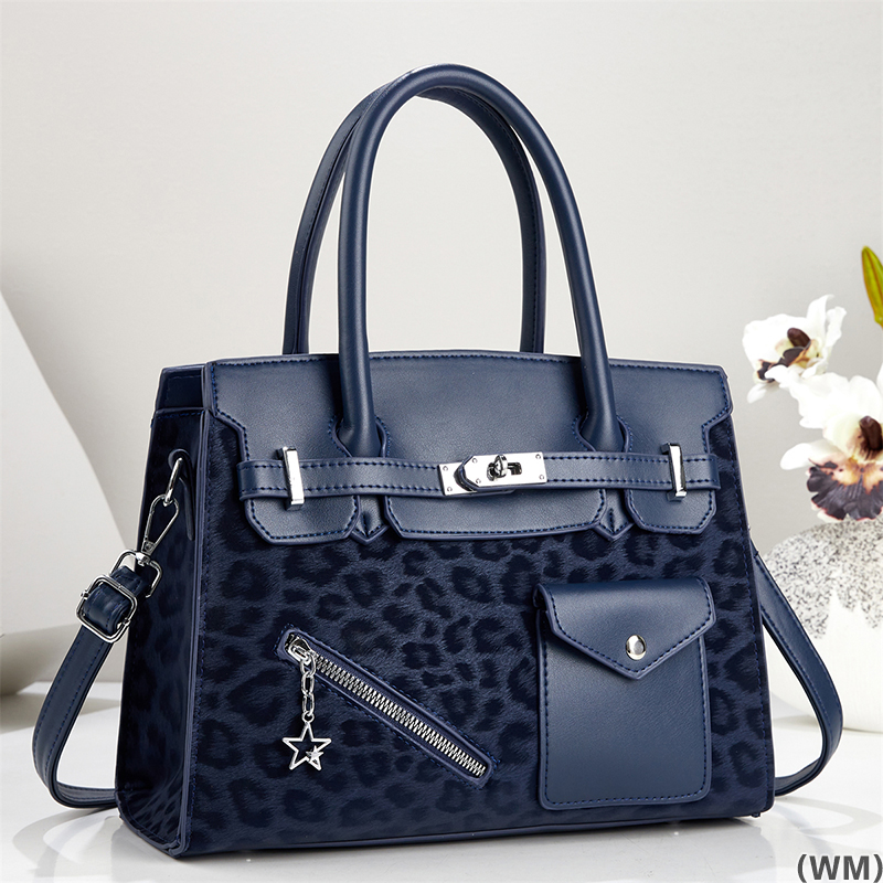 The new leopard print women's bag, hand-held shoulder and crossbody mom bag from Meifang Bag and Yiding Bag Industry is fashionable and versatile full image