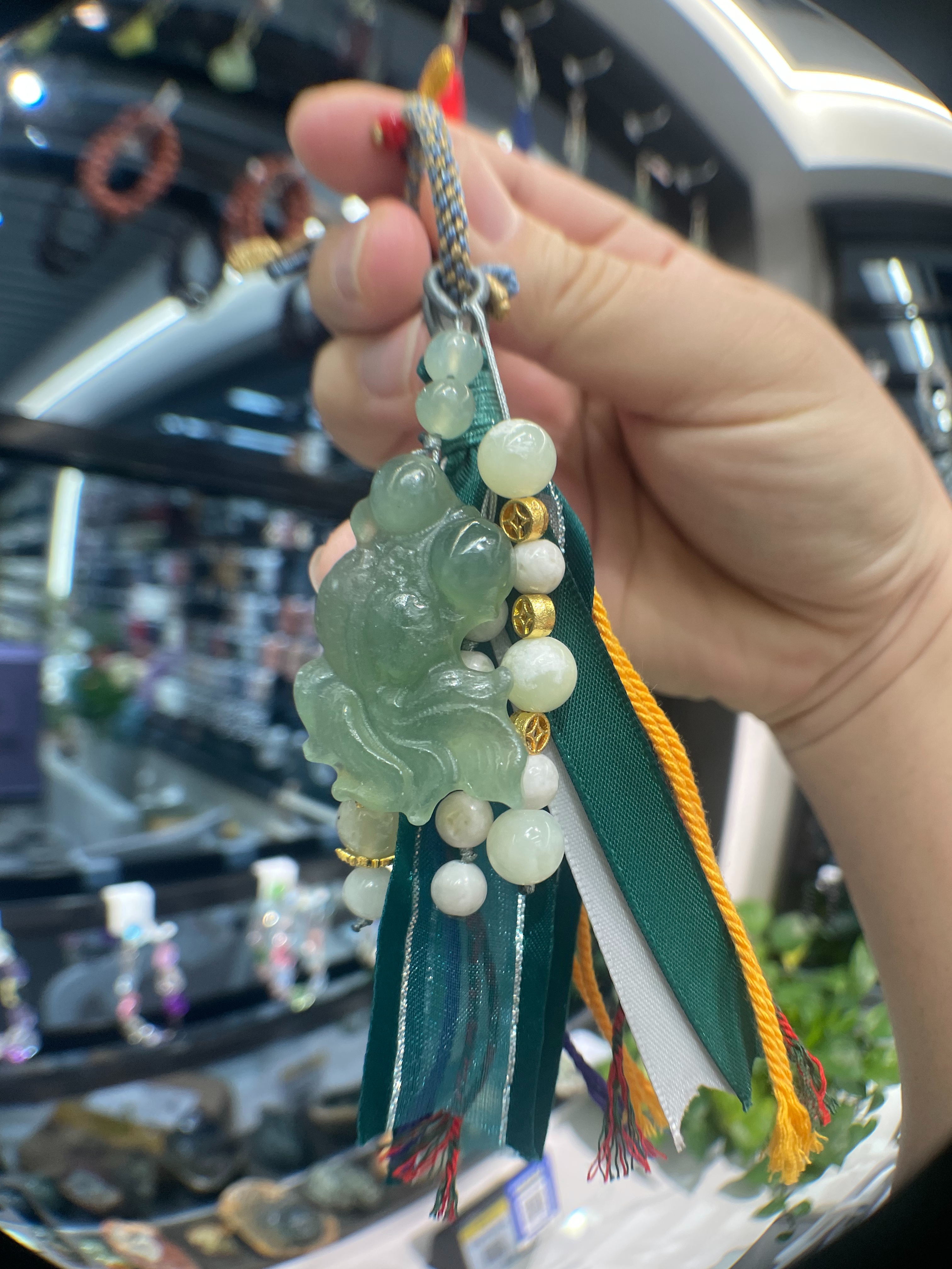 Moda simple koi flecos colgantes tendencia versatilidad accesorios accesorios accesorios colgantes de coche Item Picture