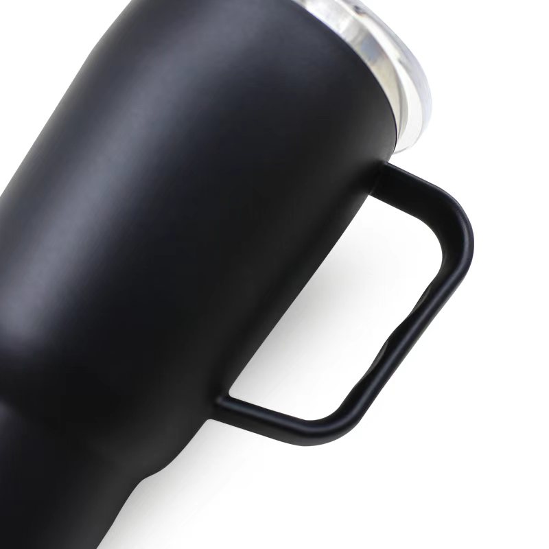هدايا LOGO اليومية المكيفة حسب الطلب في كؤوس تحتوي على 3 إلى OZ تحتوي على أغطية Specification image