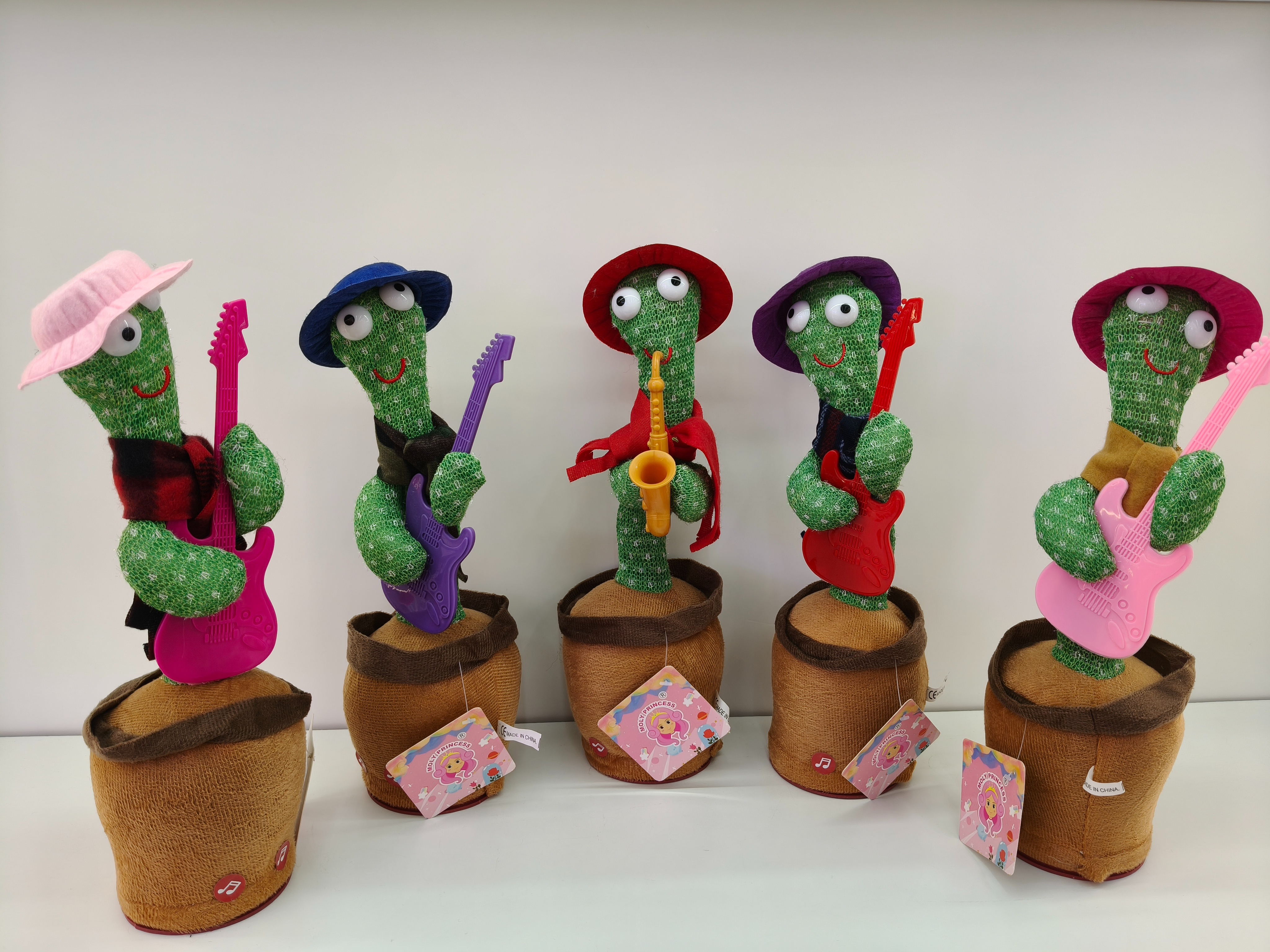 Model A Sticky clothes, musical instrument, cactus with musical instrument, can twist and sing, companion toy full image