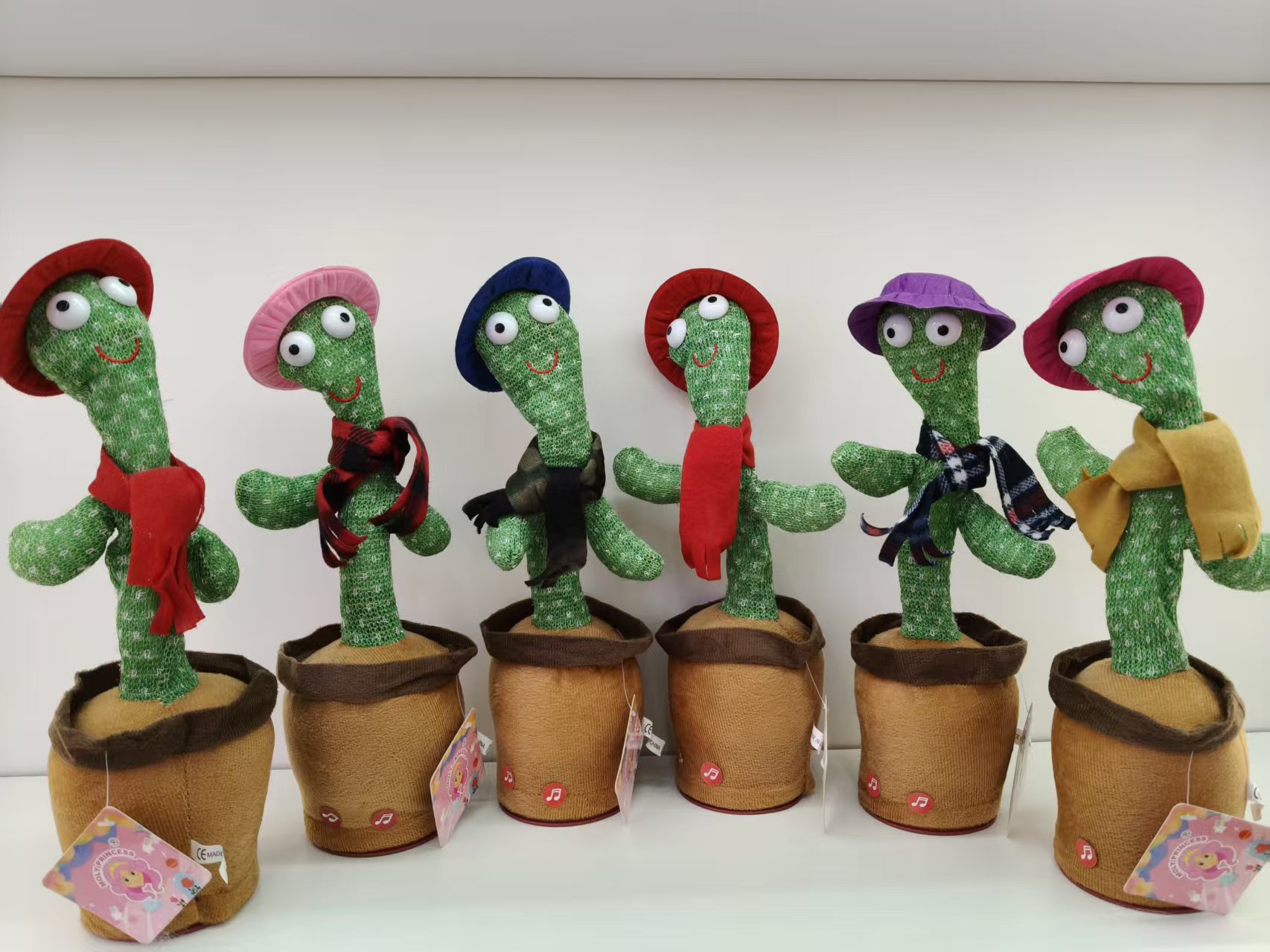 Style A simple clothing: Cactus learning to speak and dance, cactus Twisting toy
