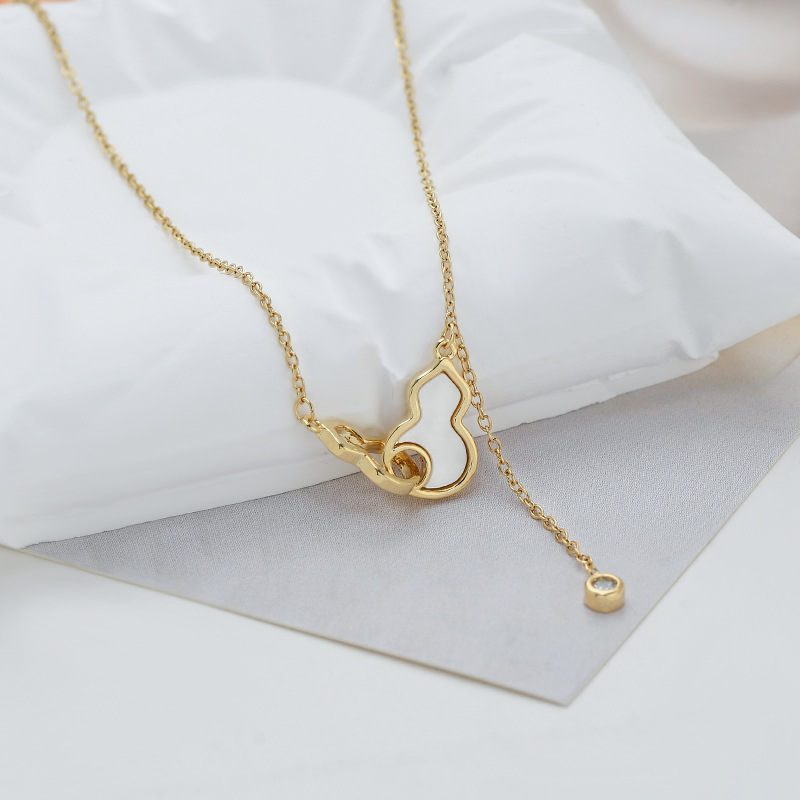 This Chinese-style mother-of-pearl gourd pendant tassel necklace with a loop design is a versatile and popular online celebrity necklace Specification image