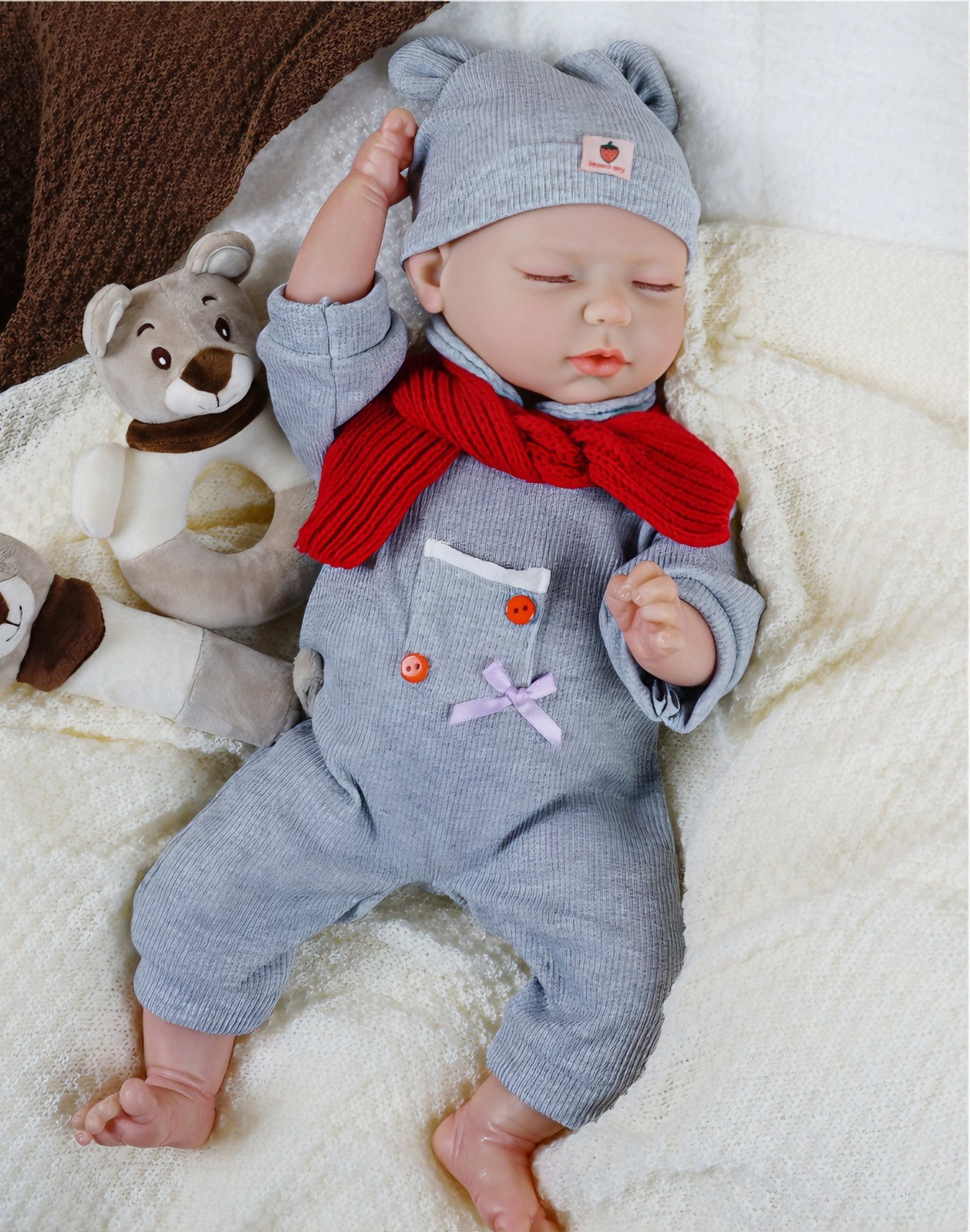 Silicone baby multi-functional cute doll companion doll strap sensor companion doll toy Application Scenario