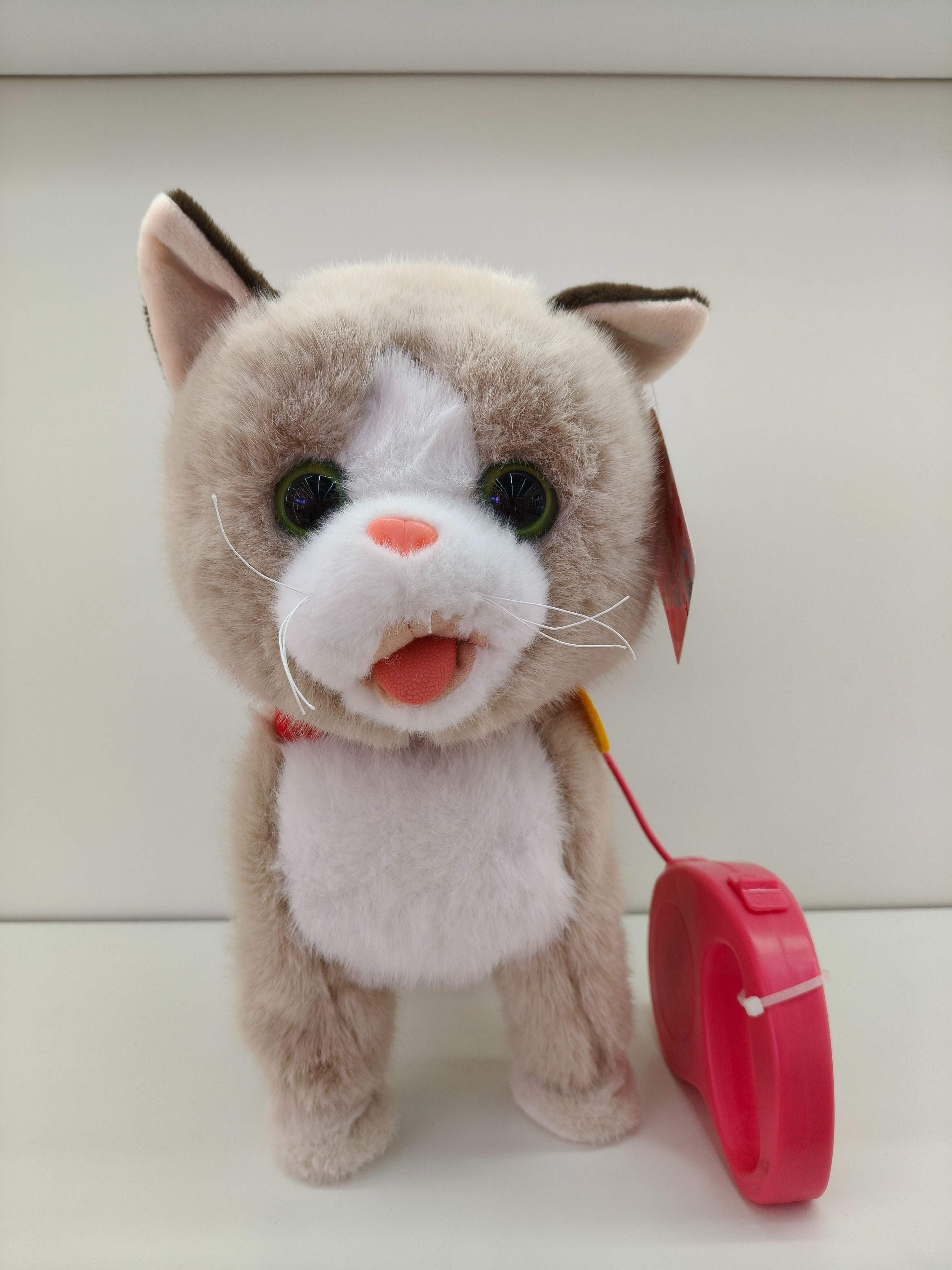 ألعاب فيديو لعق القط اللسان Item Picture