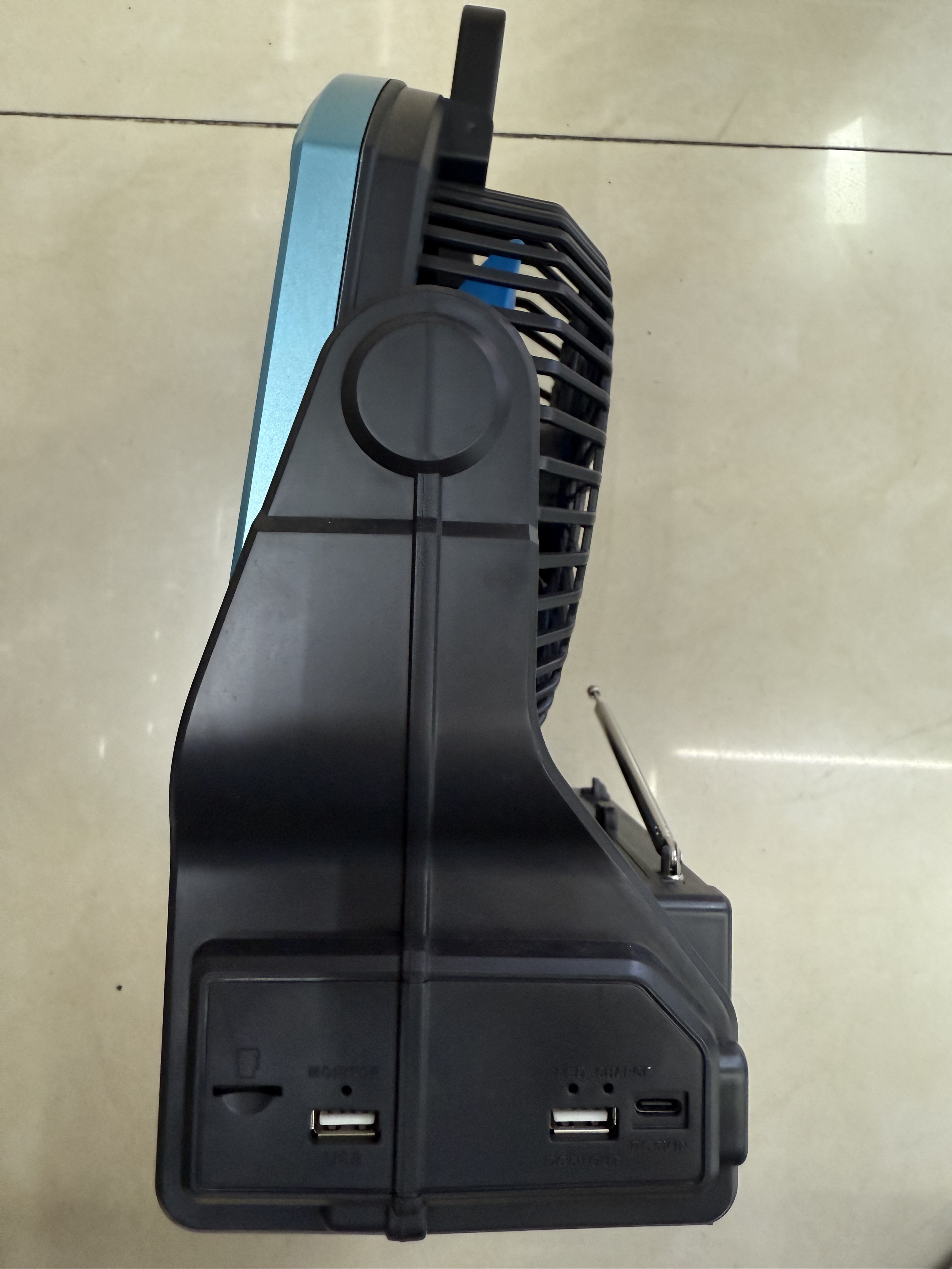XB-914B Solar fan, radio, Bluetooth speaker, multi-functional desktop ornament, USB music, TF card, music playing for the elderly, charging, discharging, cooling, heat dissipation and blowing Specification image