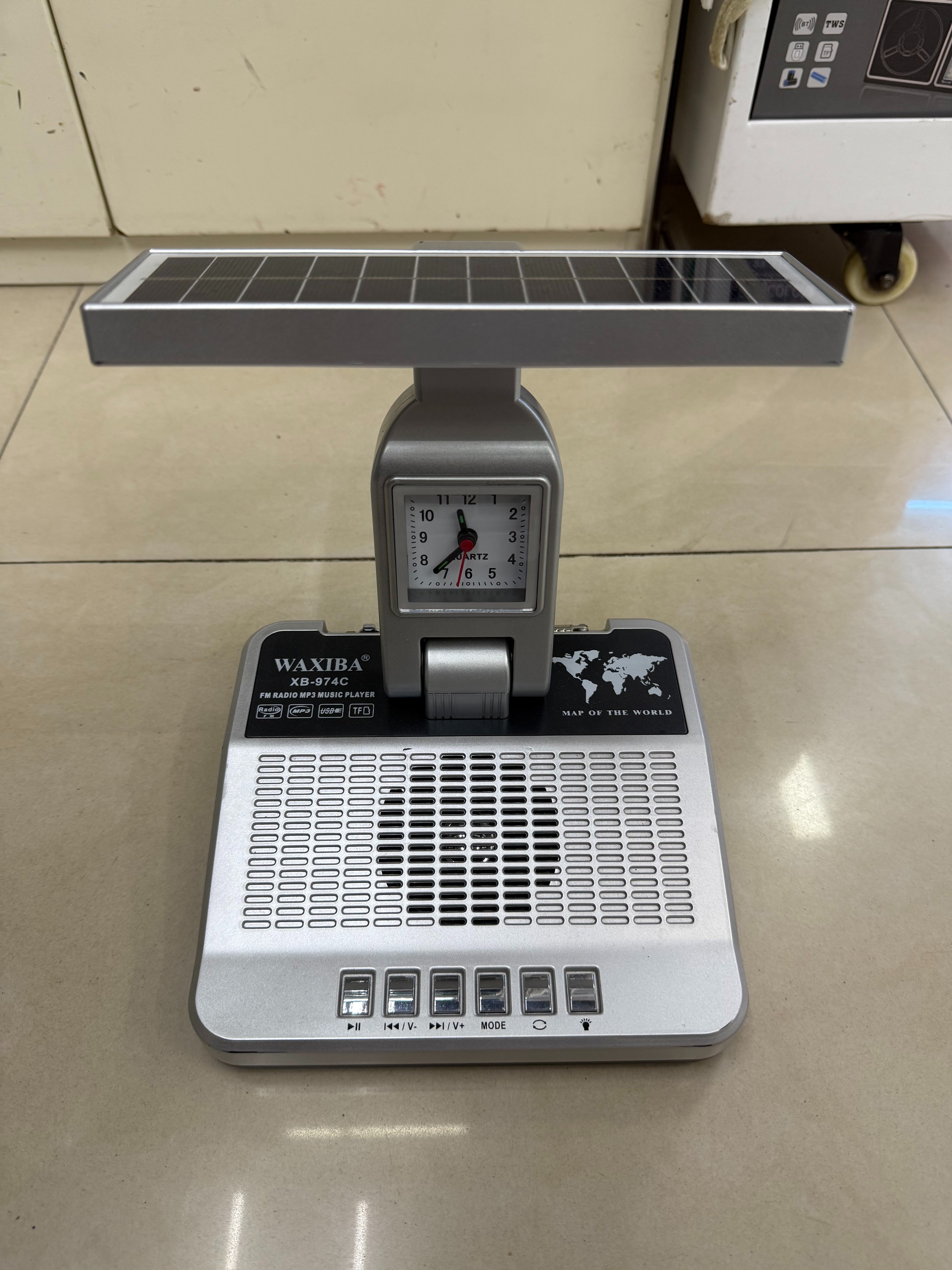 XB-974C solar radio desk lamp Bluetooth speaker with light and clock illumination, multi-functional desktop ornament, USB music, TF card for playing music, for the elderly, solar panel for charging and discharging