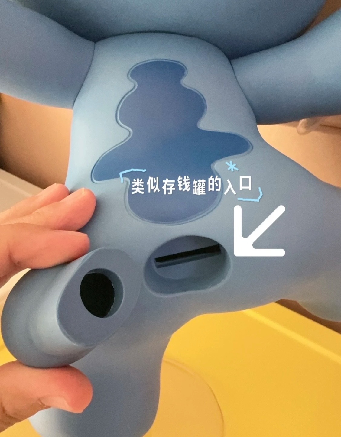 Disney-sam's same style Stitch graffiti figure-hugging piggy bank ornament Application Scenario