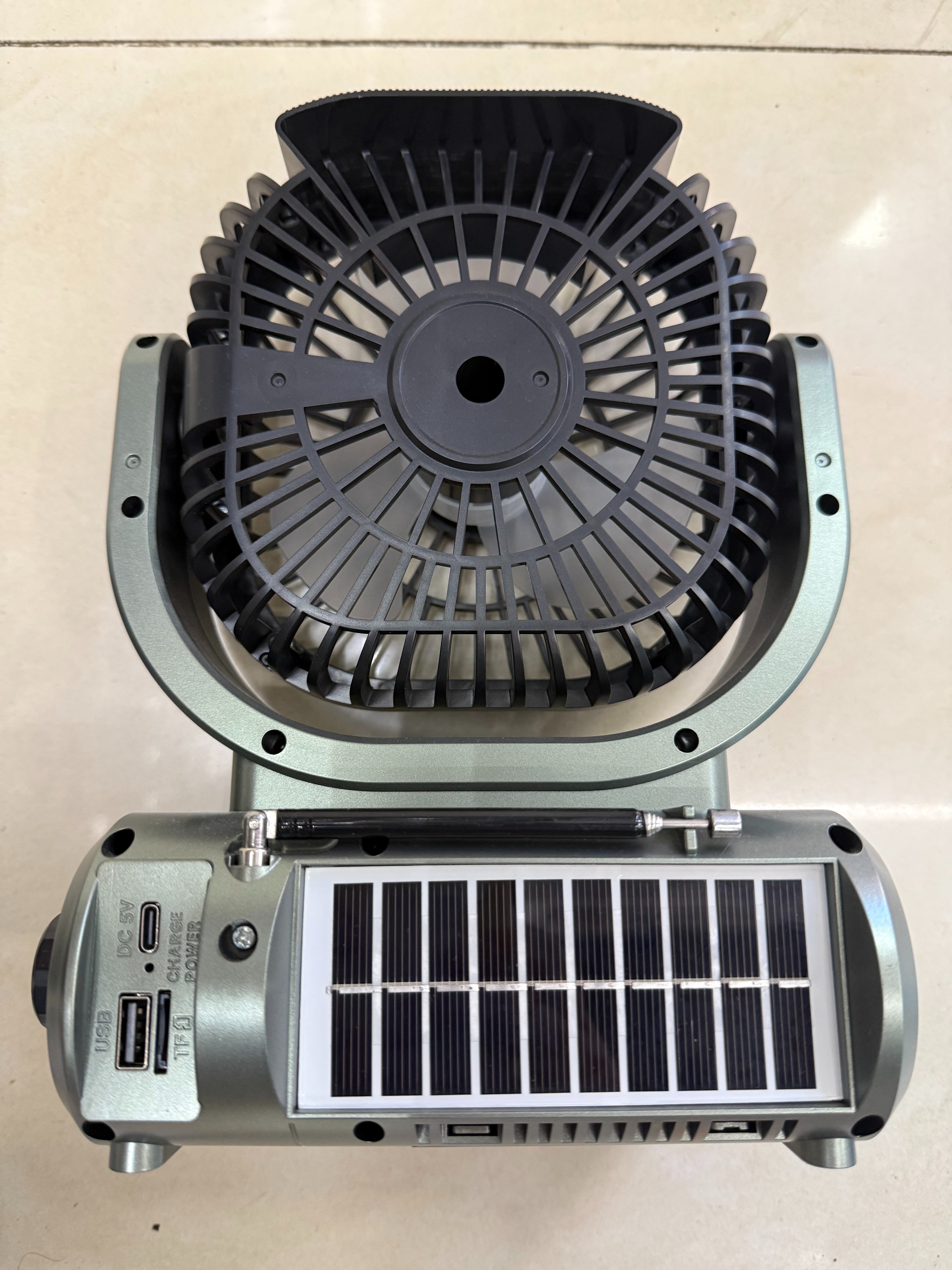 RX-F75BTS solar fan, radio, Bluetooth speaker, multi-functional desktop ornament, USB music, TF card for playing music, used by the elderly for charging, cooling, heat dissipation and blowing Application Scenario
