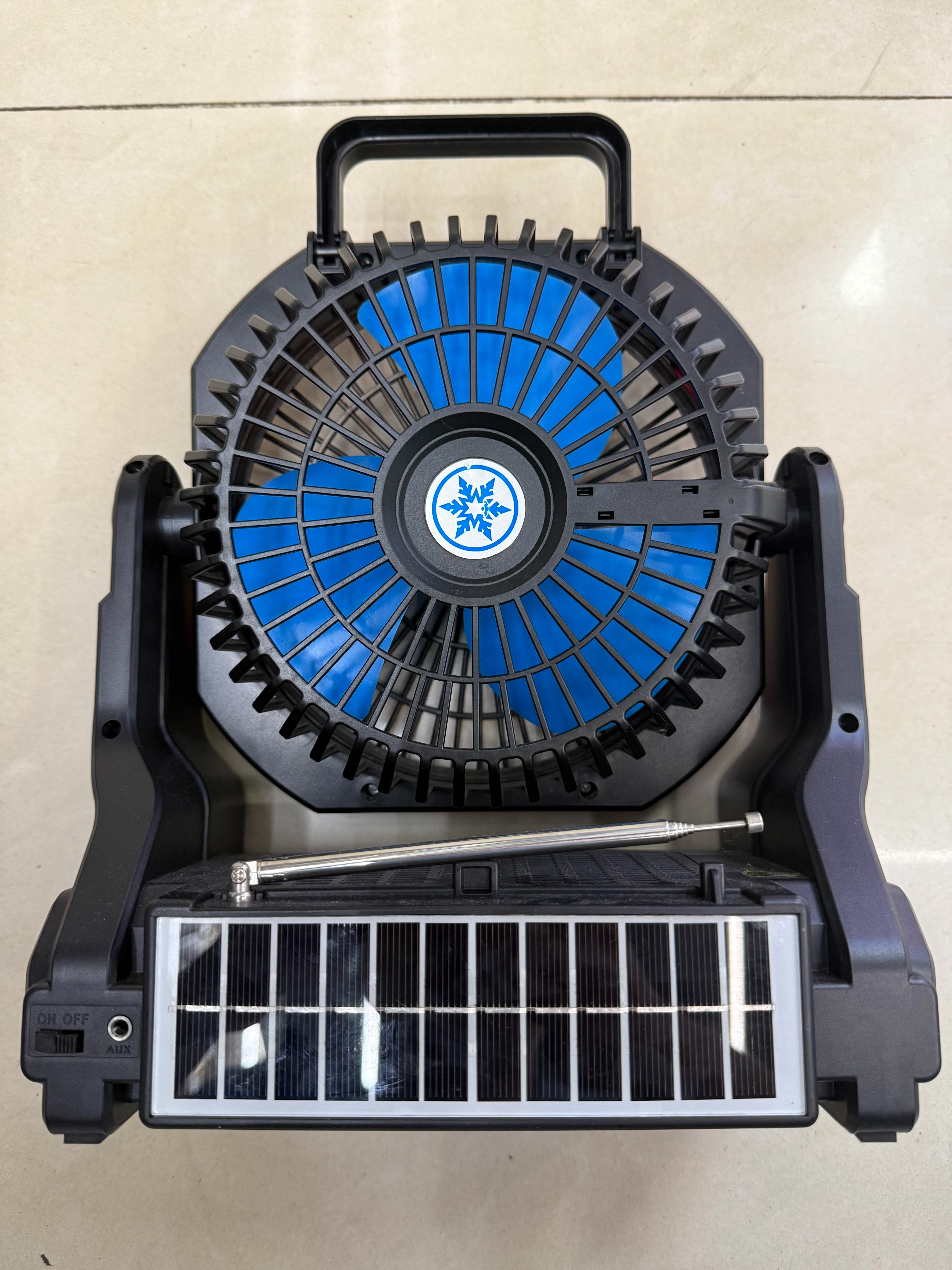 XB-914AL solar fan radio Bluetooth speaker with light illumination, multi-band and multi-functional desktop ornament, USB music, TF card for playing music, for the elderly, charging, discharging, cooling, heat dissipation and blowing Application Scenario