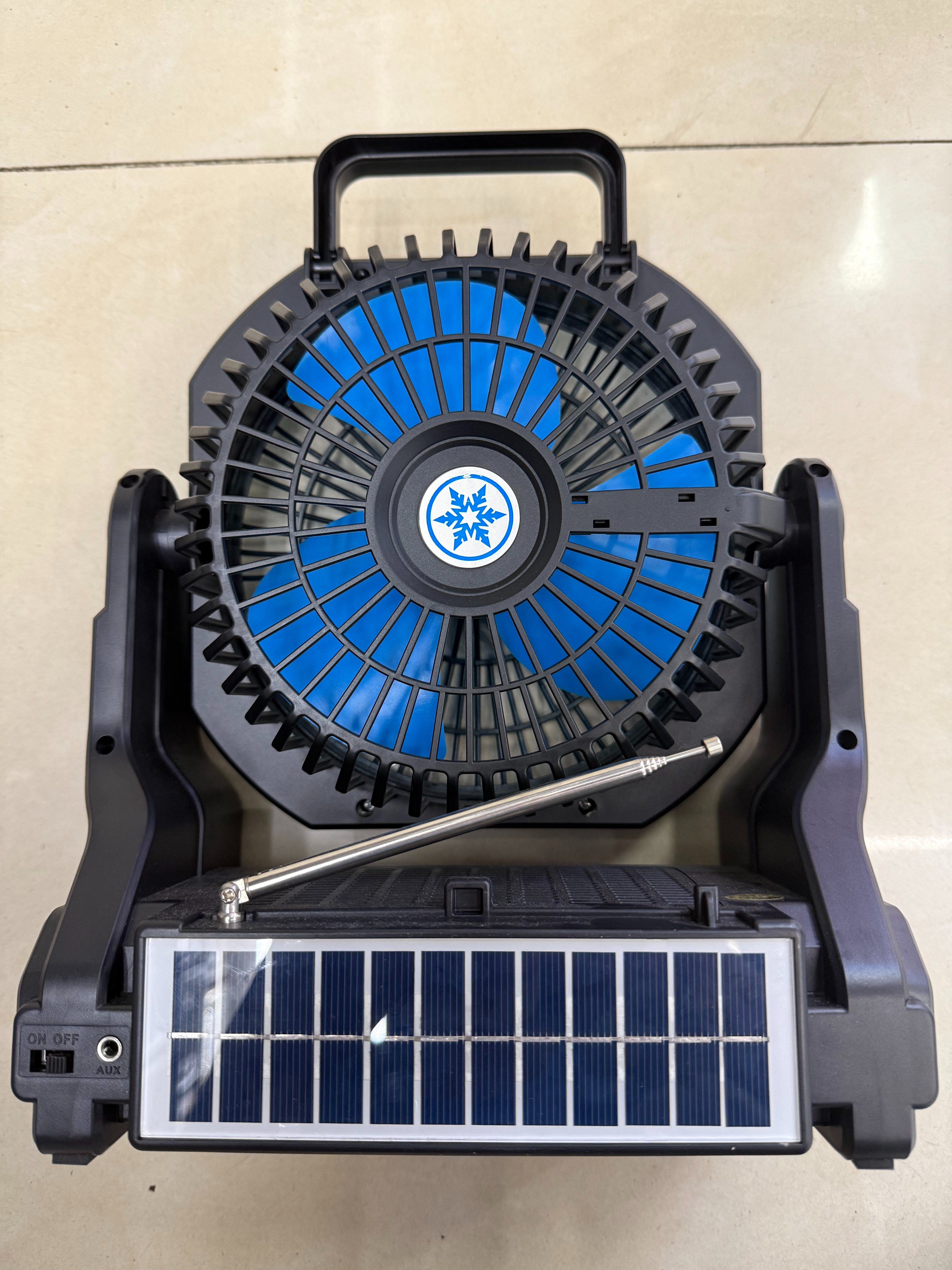 XB-914B Solar fan, radio, Bluetooth speaker, multi-functional desktop ornament, USB music, TF card, music playing for the elderly, charging, discharging, cooling, heat dissipation and blowing Application Scenario