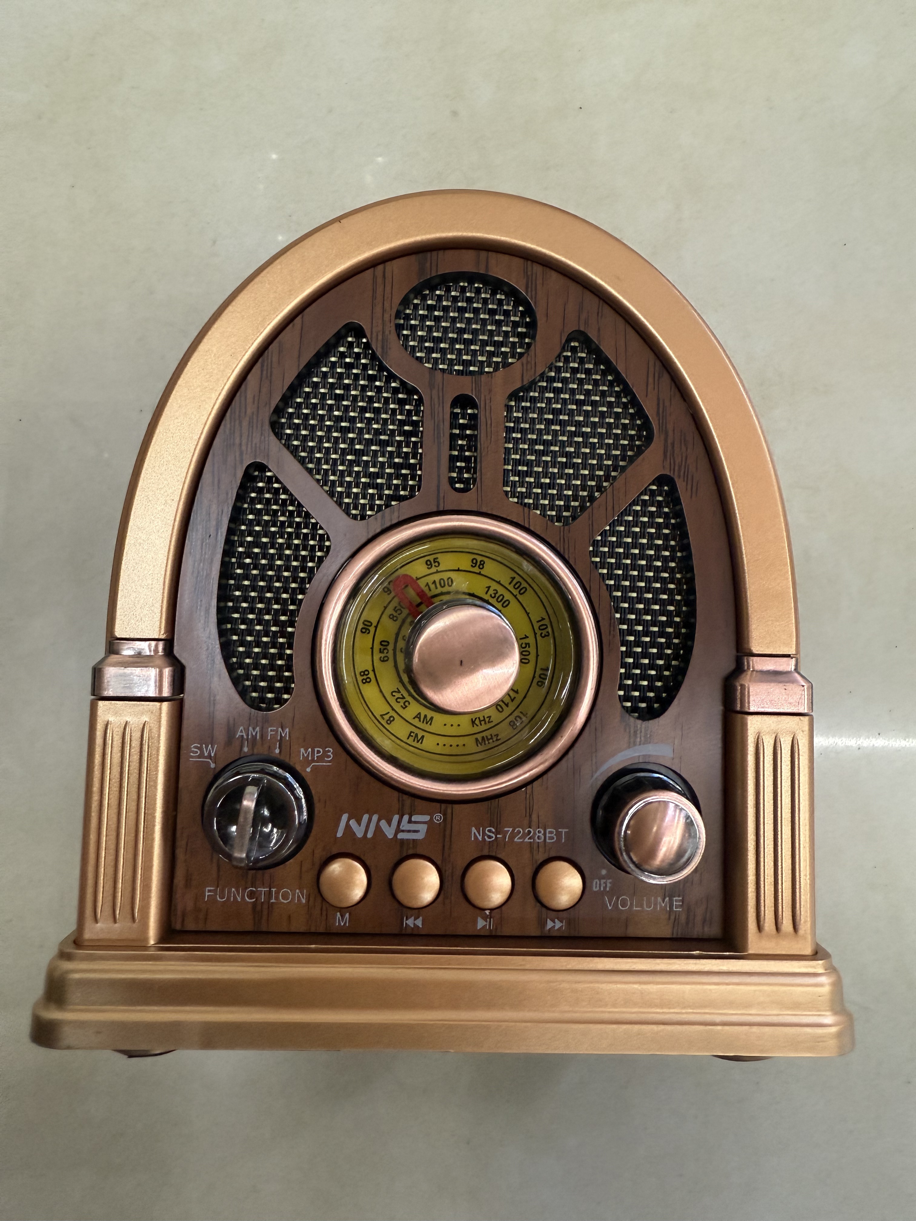 NS-7228BT classic retro radio Bluetooth speaker, compact wood grain retro design, multi-band multi-functional desktop ornament, USB music TF card for playing music, suitable for the elderly