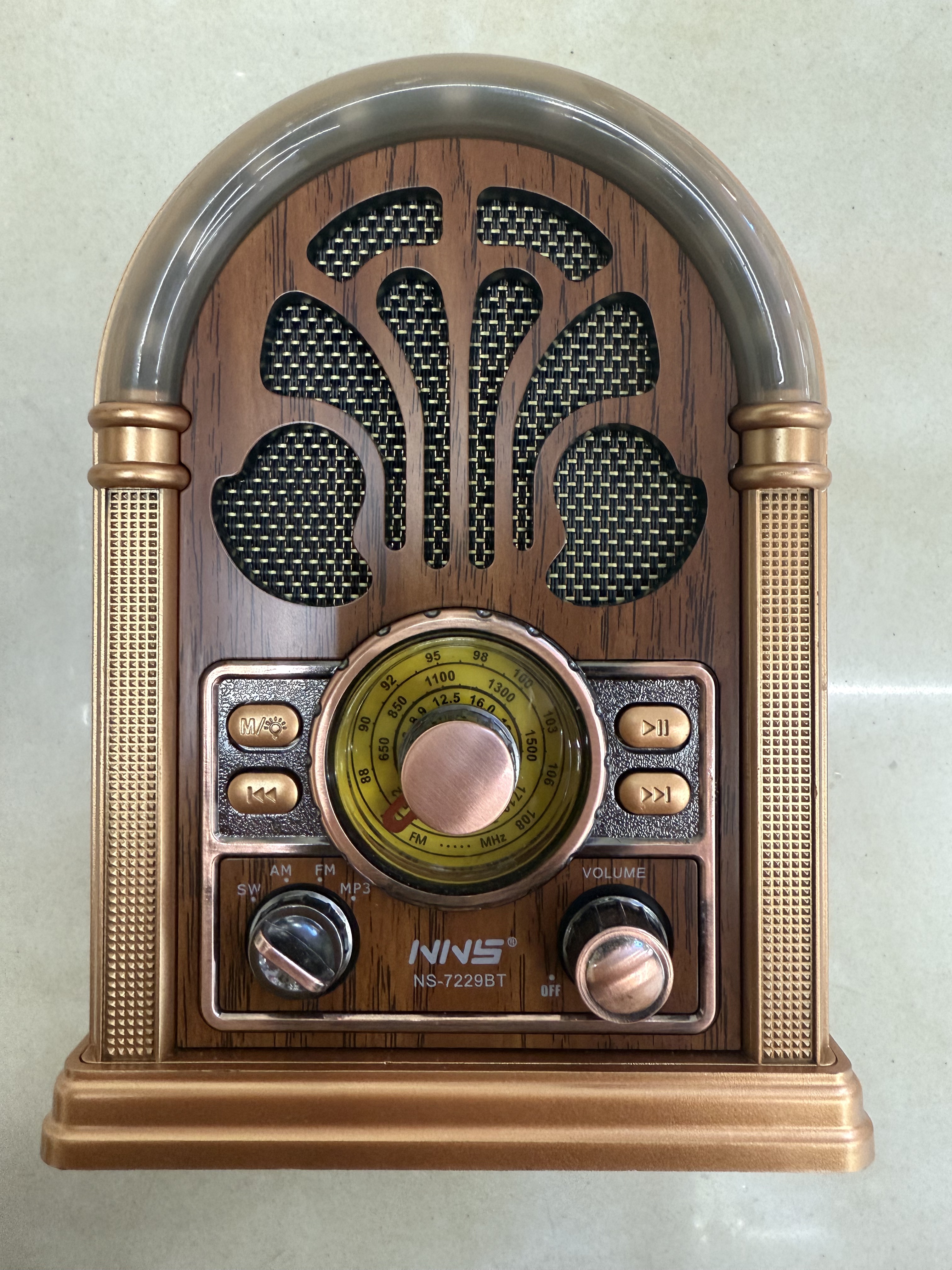 NS-7229BT radio retro clásica altavoz bluetooth con luz de color con luz multibanda multifunción patrón de madera estilo retro escritorio de escritorio de escritorio música USB tarjeta TF para reproducir música para ancianos