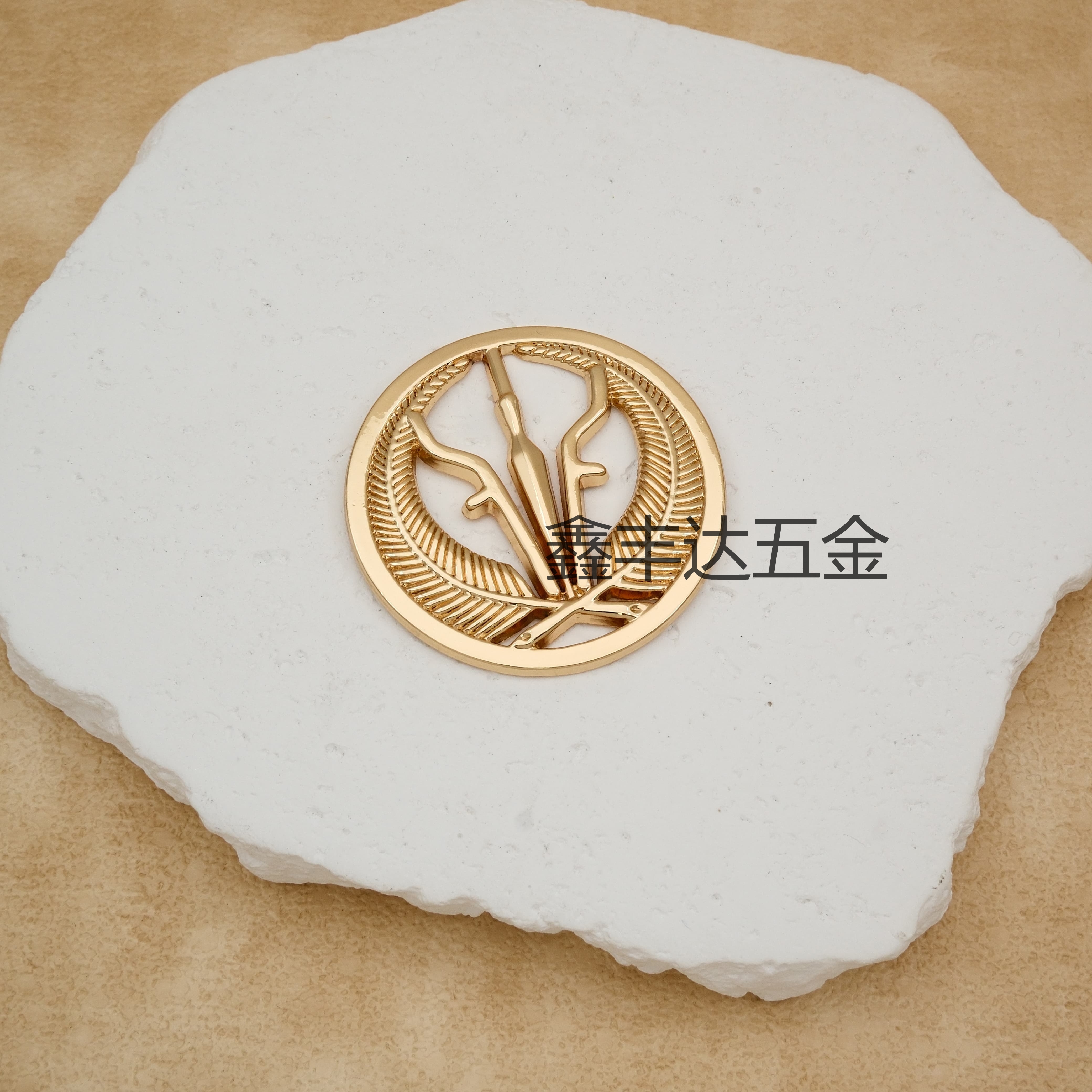 米珠/银扣头/橡皮珠/银扣瓜子扣/铜丝白底实物图