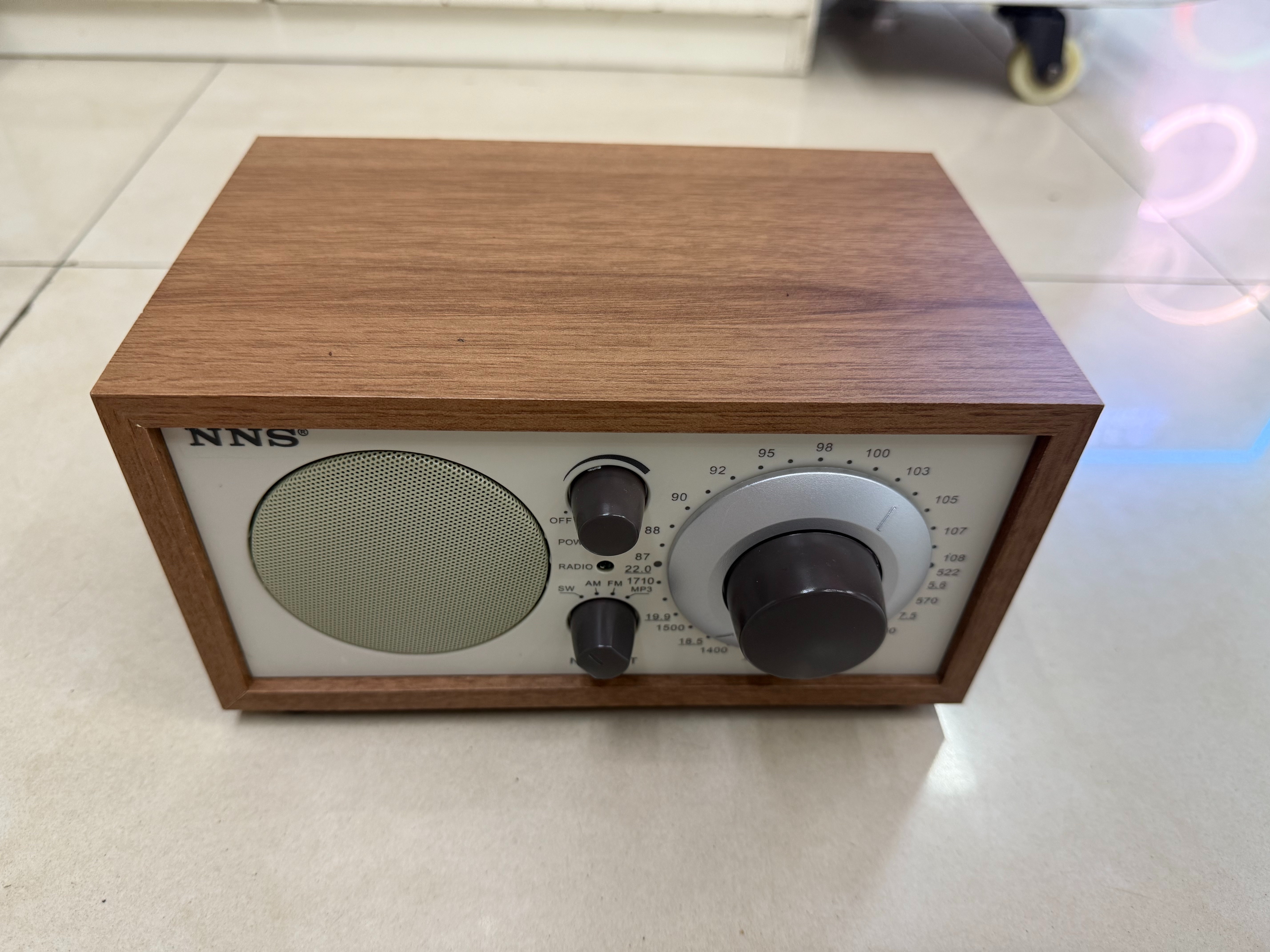 NS-805BT classic retro radio Bluetooth speaker, wood grain texture, simple style, multi-band, multi-functional desktop decoration, USB music TF card for playing music, suitable for gifting to the elderly