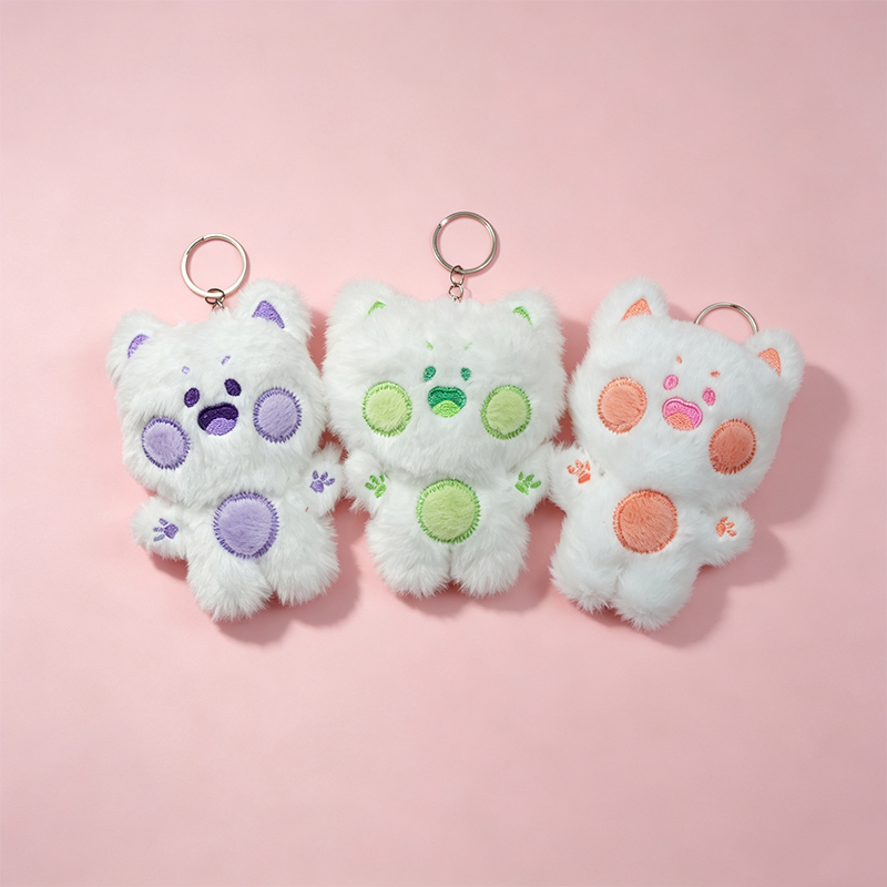 Dudu Bear plush toys, schoolbags, keychains, pendants, small decorations, cute cartoon paintings, animations, wholesale for foreign trade, colorful embroidered plush bear keychains, Mother's Day gifts, cute keychains, accessories, acrylic material, multiple color options