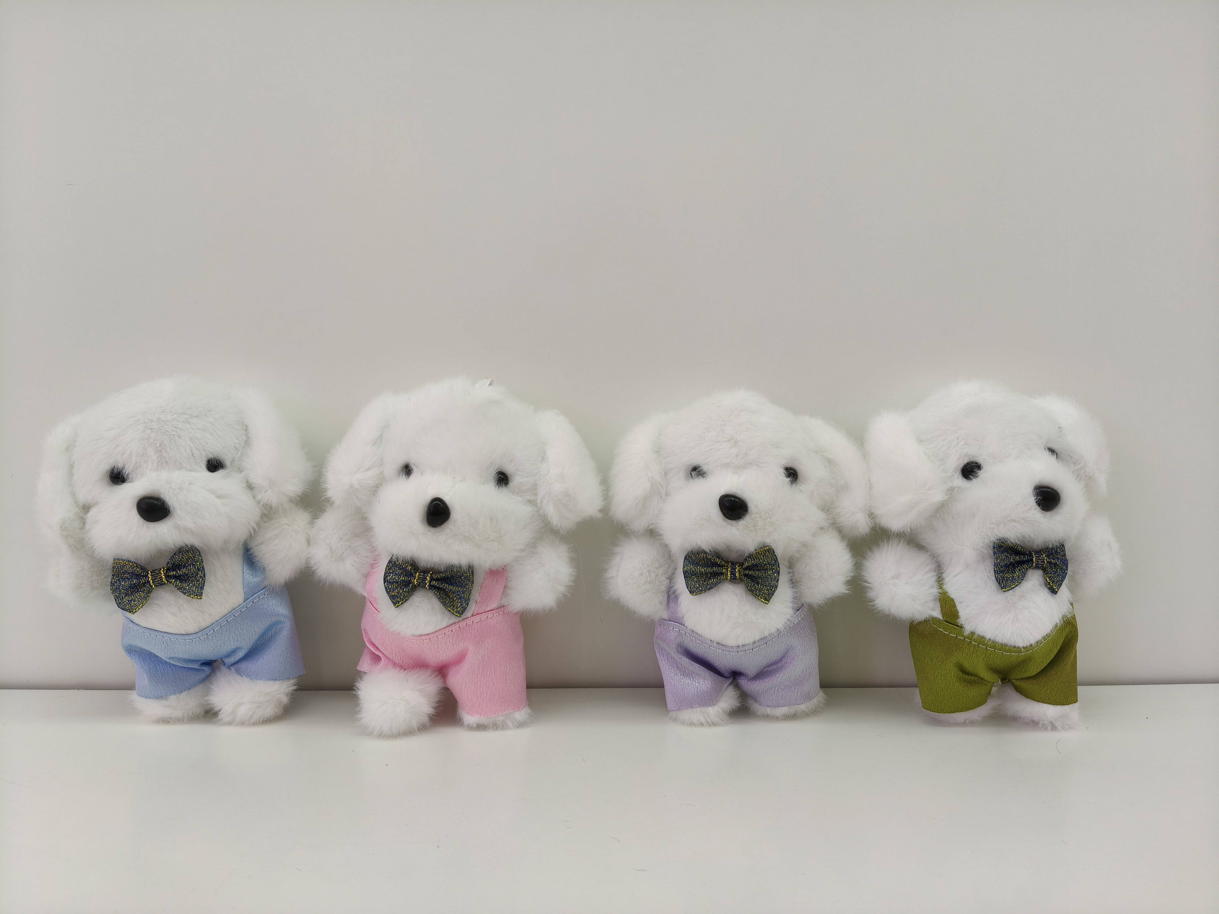 Colores pantalones de tirantes cachorros muñecas peluche bonito tela juguetes para niños regalos colección modelos
