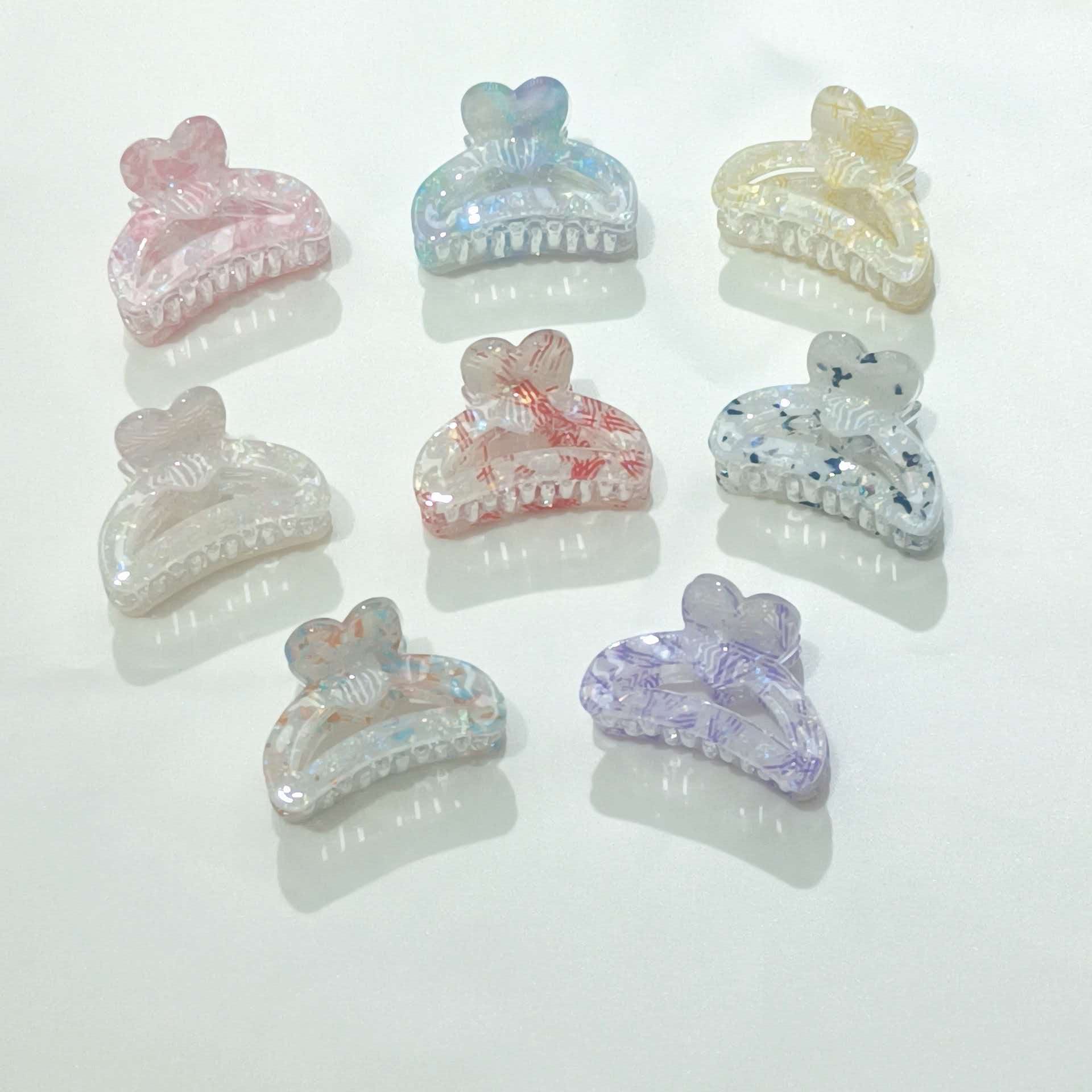 Heart-shaped small clip, half-tied hair, princess hairstyle, Korean style hair clip