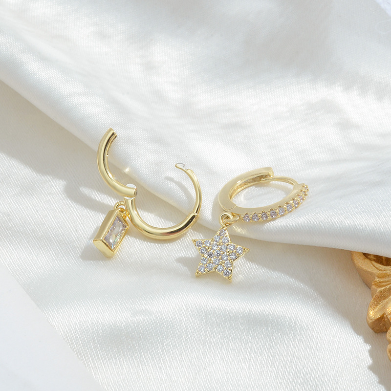 Fresh, fashionable, simple and high-end leaf bow, three pairs in one card, versatile style Item Picture