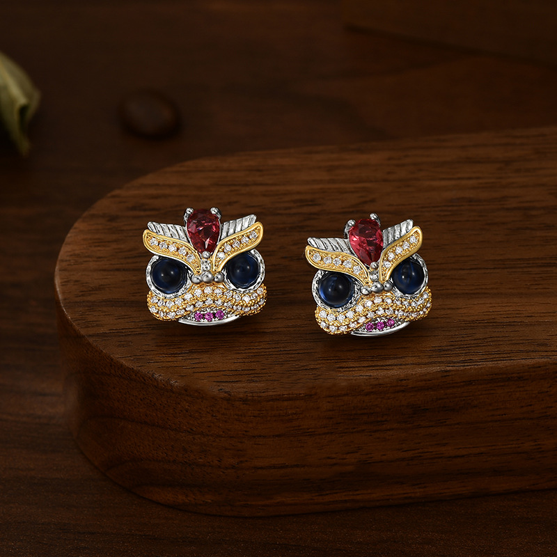 "National trend three-dimensional lion dance color gemstone contrasting color stud earrings for women, gold and silver color separation new Chinese-style niche individuality earrings. details Picture