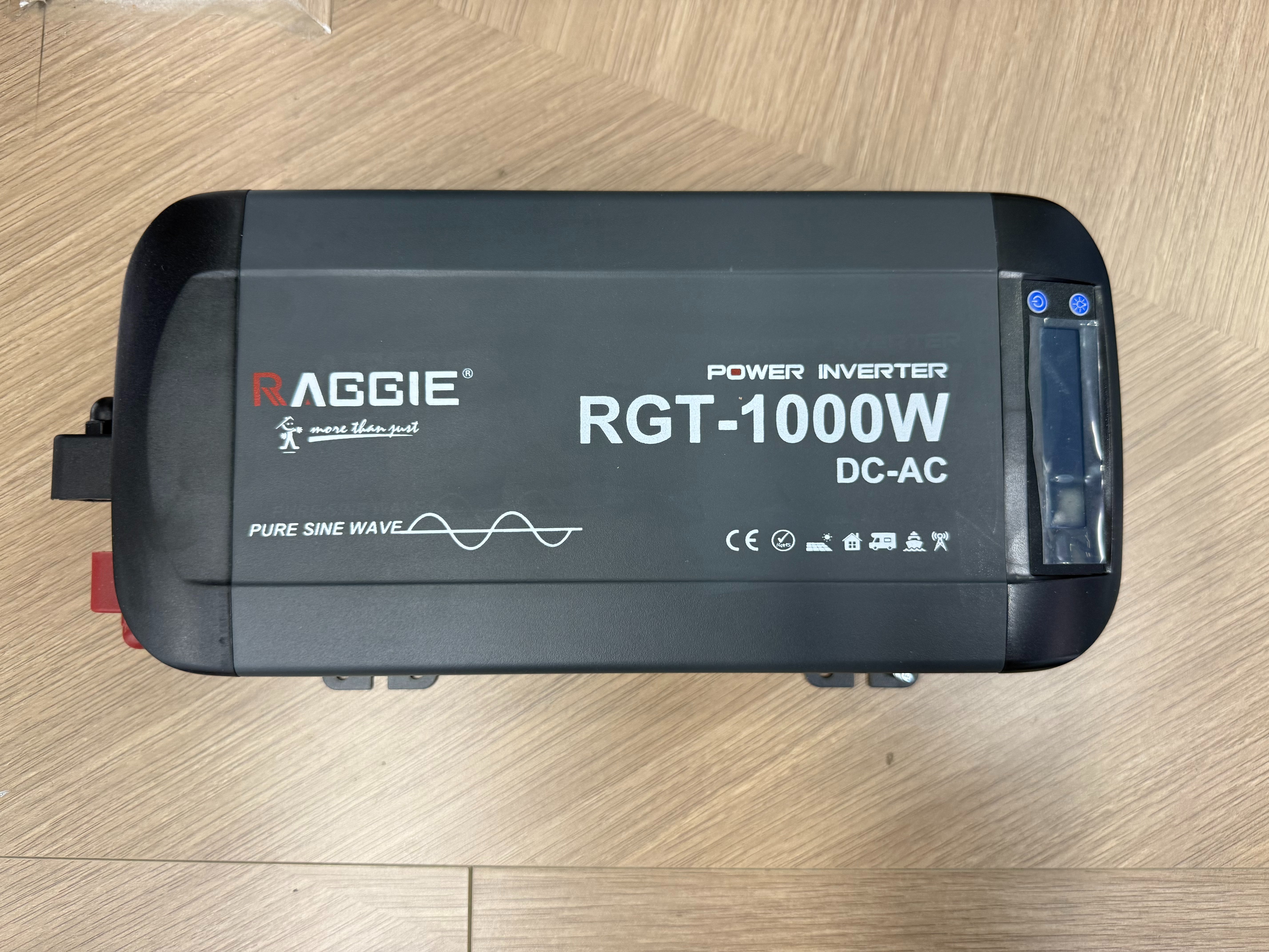 RAGGIE pure sine wave inverter Type-C RGT series 1000W fast charging RS485 remote control 12V24V to 220V