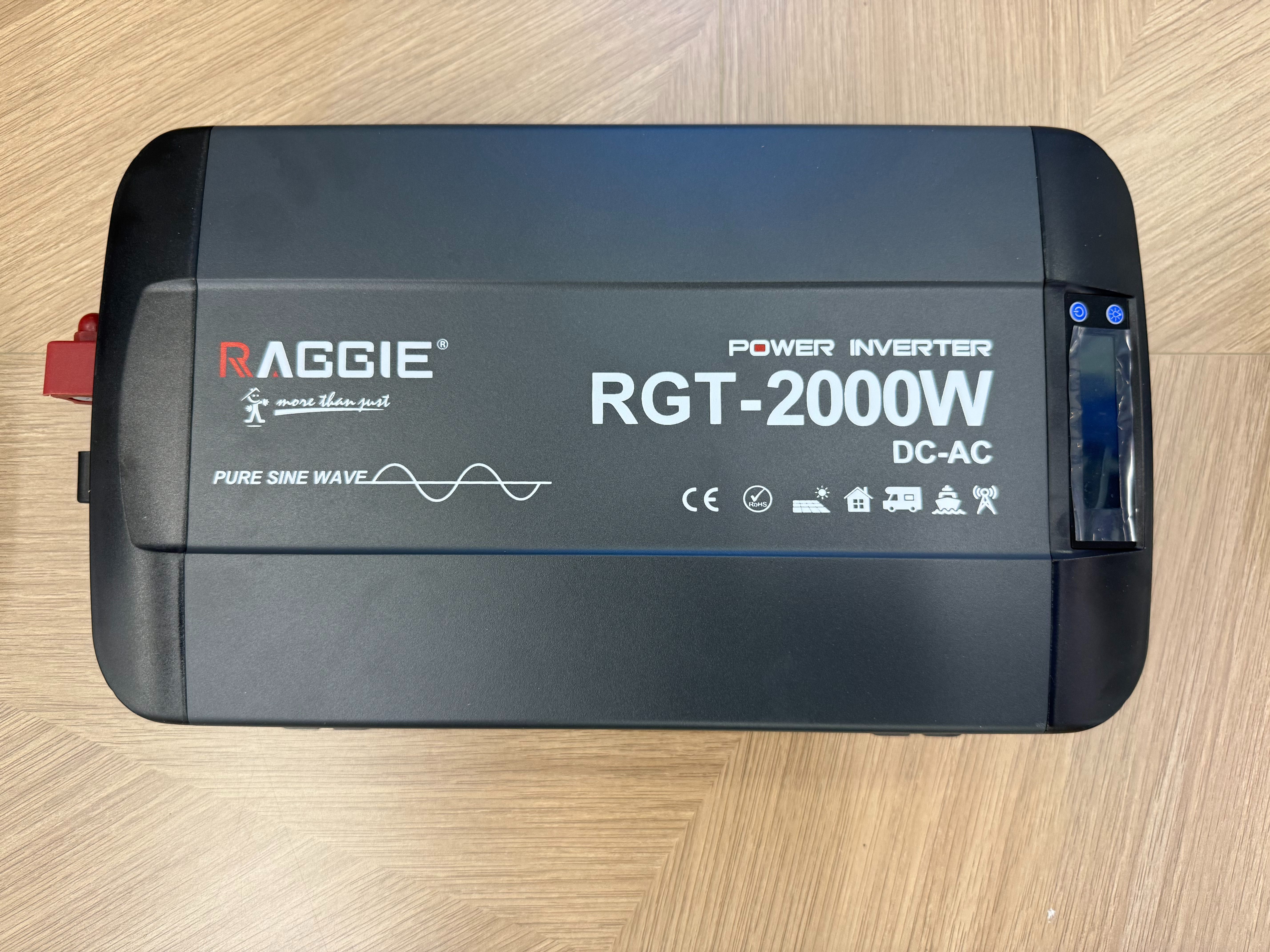 RAGGIE pure sine wave inverter Type-C RGT series 2000W fast charging RS485 remote control 12V24V to 220V