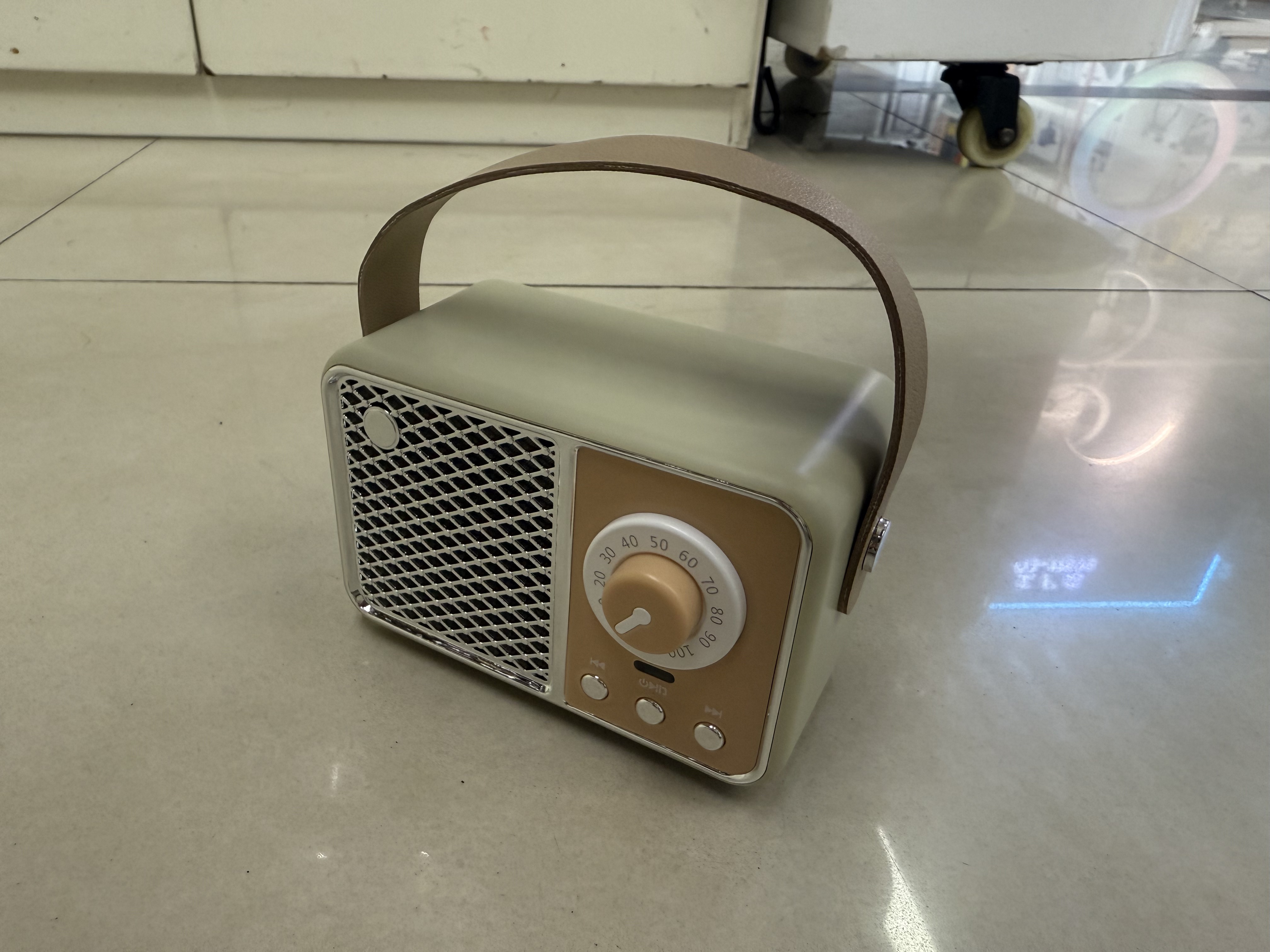 HM11PRO altavoz bluetooth rectángulo pequeño escritorio portátil bonito simple calidad de sonido claro USB música TF tarjeta para reproducir música canción juego película para niñas Specification image