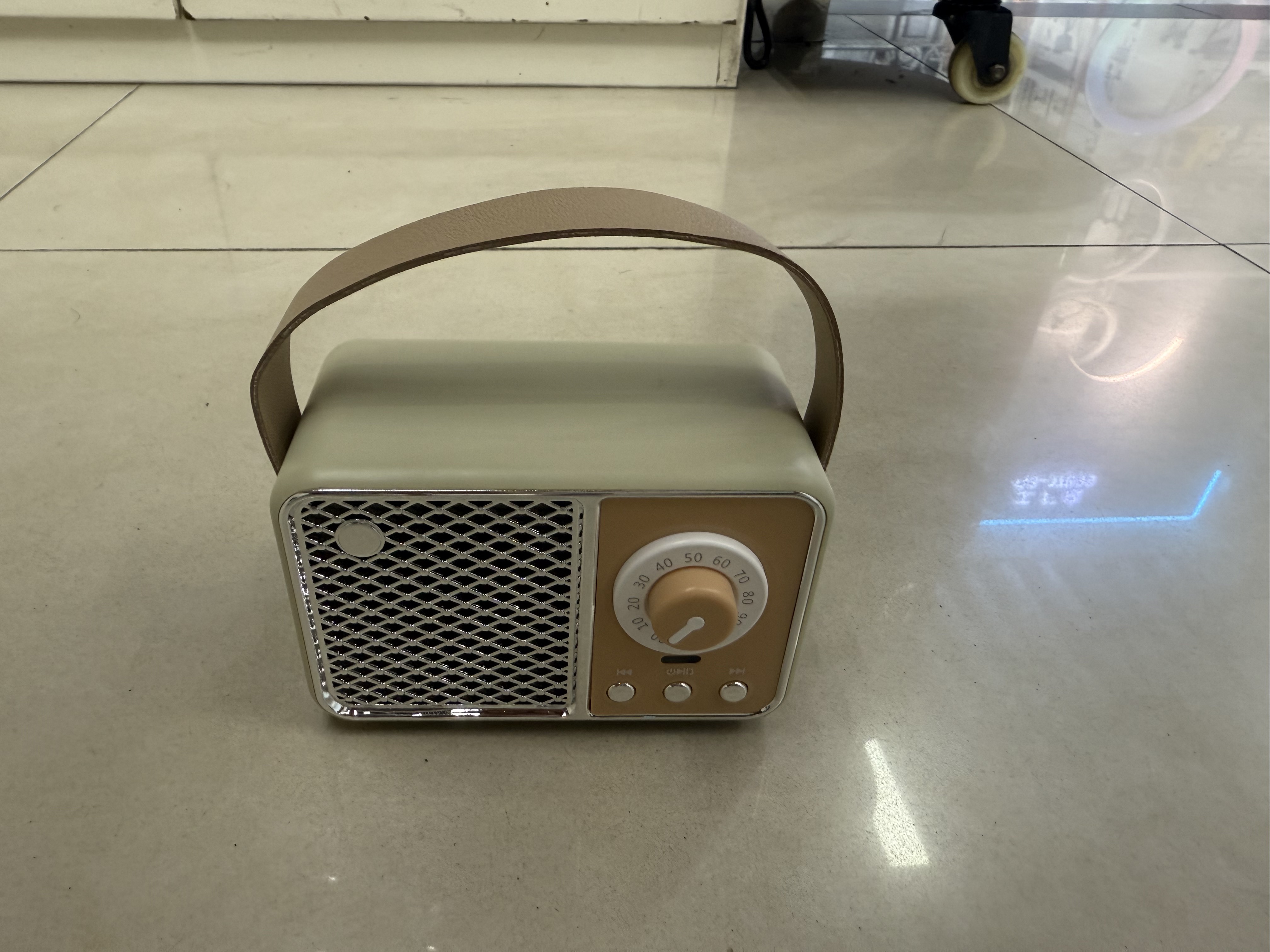 HM11PRO altavoz bluetooth rectángulo pequeño escritorio portátil bonito simple calidad de sonido claro USB música TF tarjeta para reproducir música canción juego película para niñas details Picture