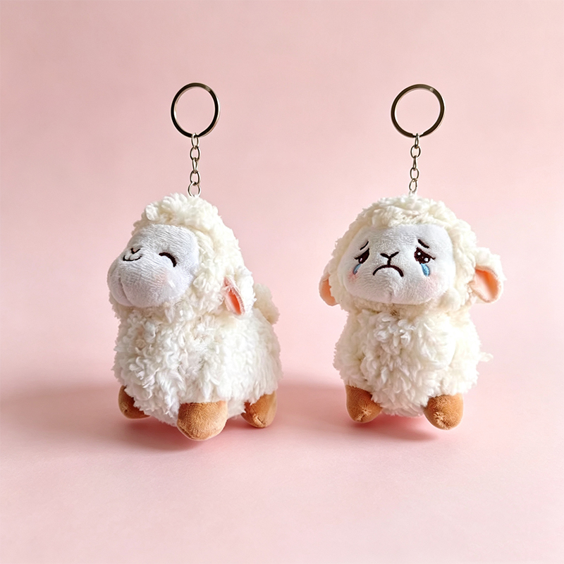 Super cute and realistic little sheep pendant bags, keychains, small dolls, adorable figurines, crying and laughing sheep, foreign trade wholesale, white plush sheep, Mother's Day custom acrylic key chains, personalized and creative accessories, gifts and giveaways