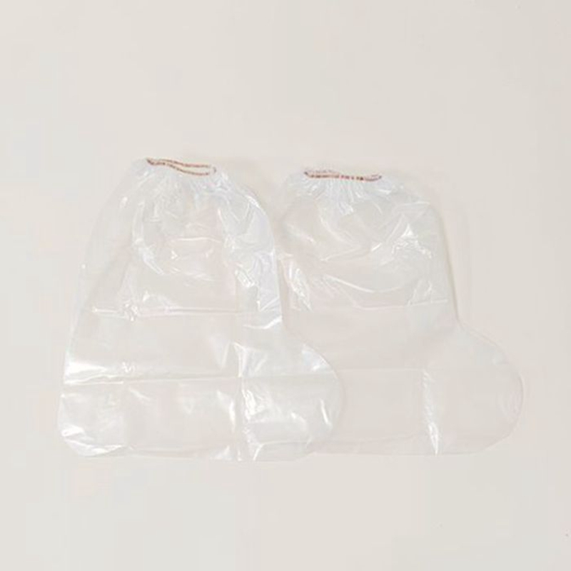 Nuevo estilo individual paquete desechable zapato cubierta impermeable al aire libre para la escuela plástico portátil estilo de tubo medio niños lluvia shoes cover Specification image