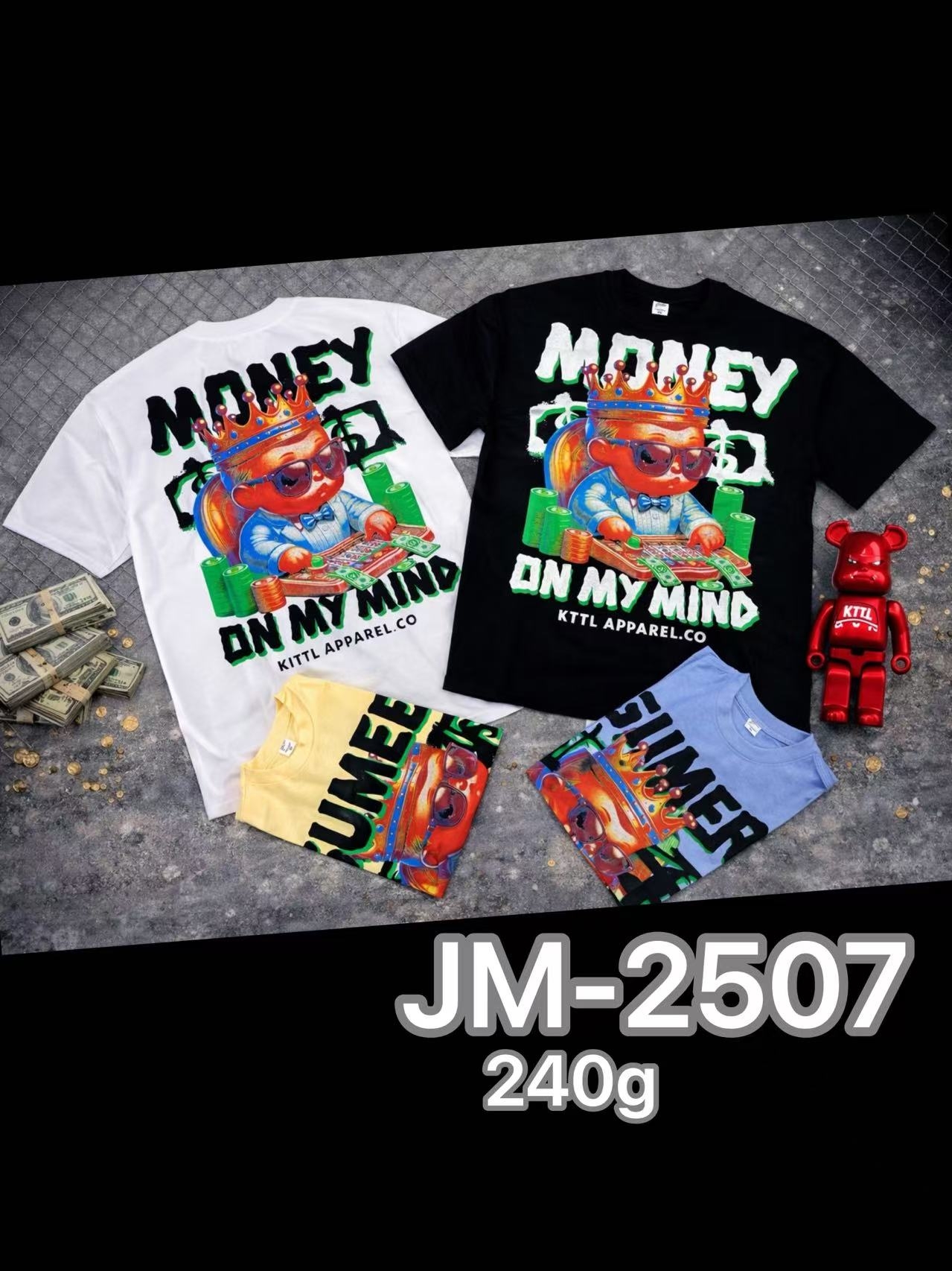 The 2026 new bestseller men's loose short-sleeved sweatshirt is a trendy brand with four-color printed casual and versatile outfits. It features a variety of printed casual pure cotton T-shirts, a simple and versatile style for men's casual American style Application Scenario