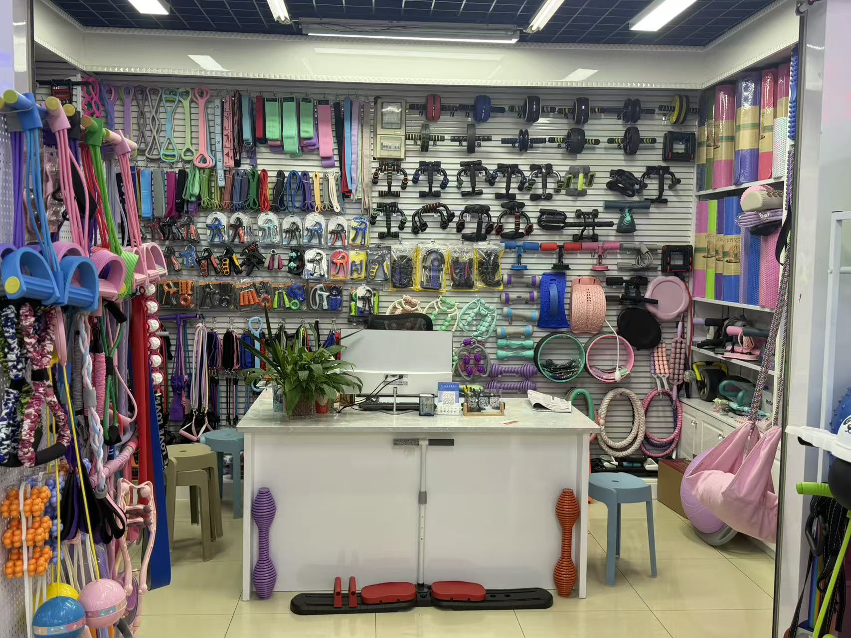 Maihe Sports Goods Co., LTD describe pic - 1