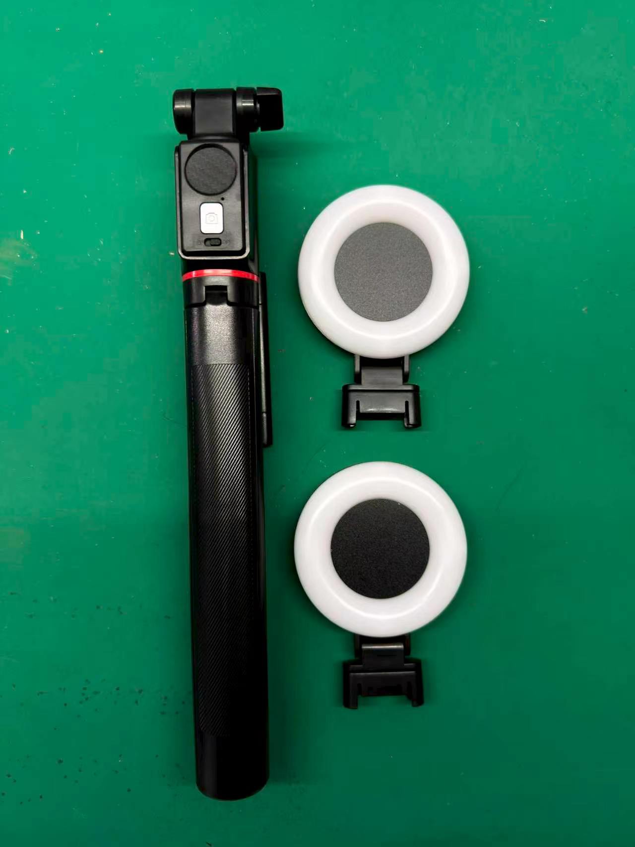 1.7-meter mobile phone selfie stick Bluetooth remote control UK selfie stick handheld Douyin live streaming photo telescopic tripod