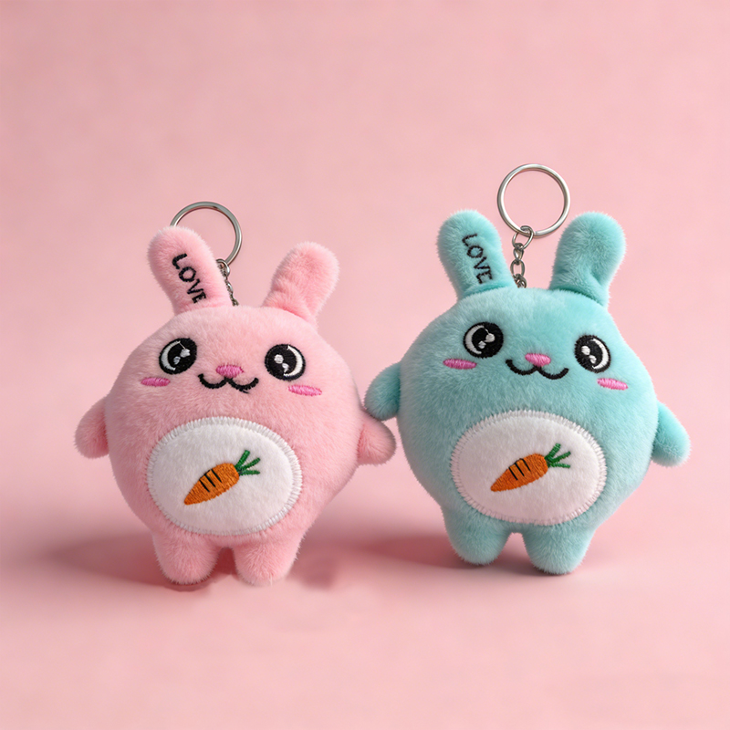 Cute cartoon rabbit plush keychain pendant, girl's bag pendant, embroidered radish rabbit, wholesale toys for foreign trade, cute pink rabbit doll, blue rabbit doll, soft and cute fabric doll, children's toys, gifts, collectibles