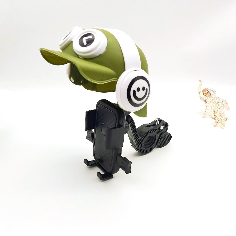 3300 Helmet phone stand, bicycle phone stand, electric battery, motorcycle phone stand, navigation, Food delivery rider, plastic bicycle phone stand clip Application Scenario