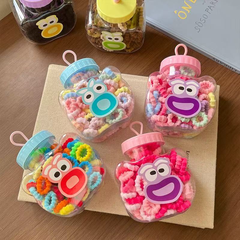 Cute baby thumb hair band for children. Little girls can tie their hair without damaging it. The rubber band has good elasticity. Towel hair band
