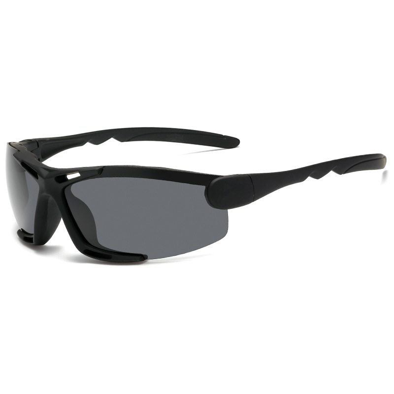 Color-changing cycling glasses, bicycle windproof glasses, outdoor fishing sports glasses, polarized sunglasses for men and women Application Scenario