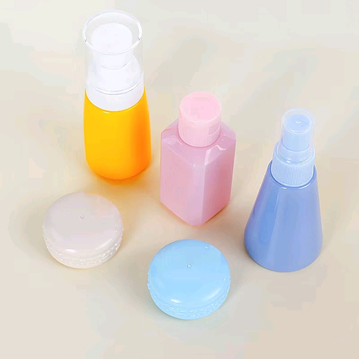 Venta directa de fábrica color portátil viaje split bottle set botella de spray botella de clamshell botella de crema combo de peines detail image 7