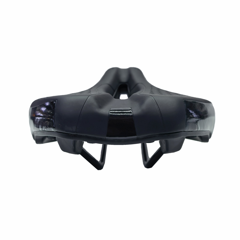 260107 saddle, bicycle saddle, perforated enlarged saddle, hollow mountain bike seat cushion, bicycle seat cushion, seat cushion bag Application Scenario