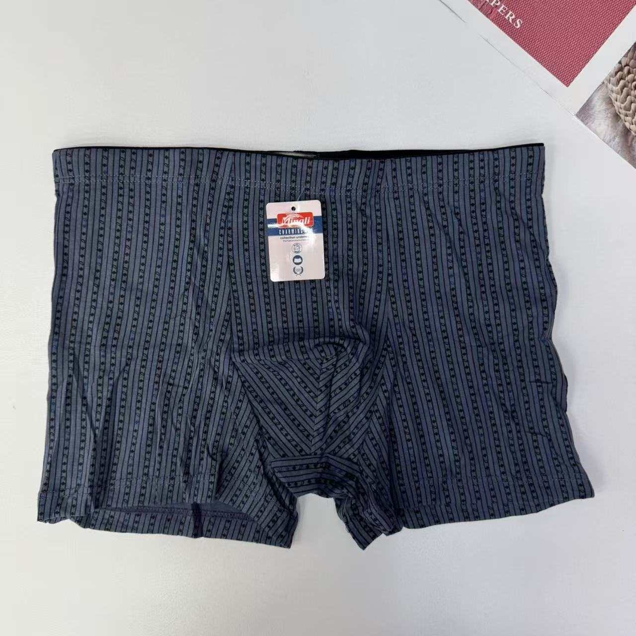 6337# Chilean export men's underwear, retro vertical striped boxer shorts, loose high-elasticity men's boxer shorts, factory stock QNI Application Scenario