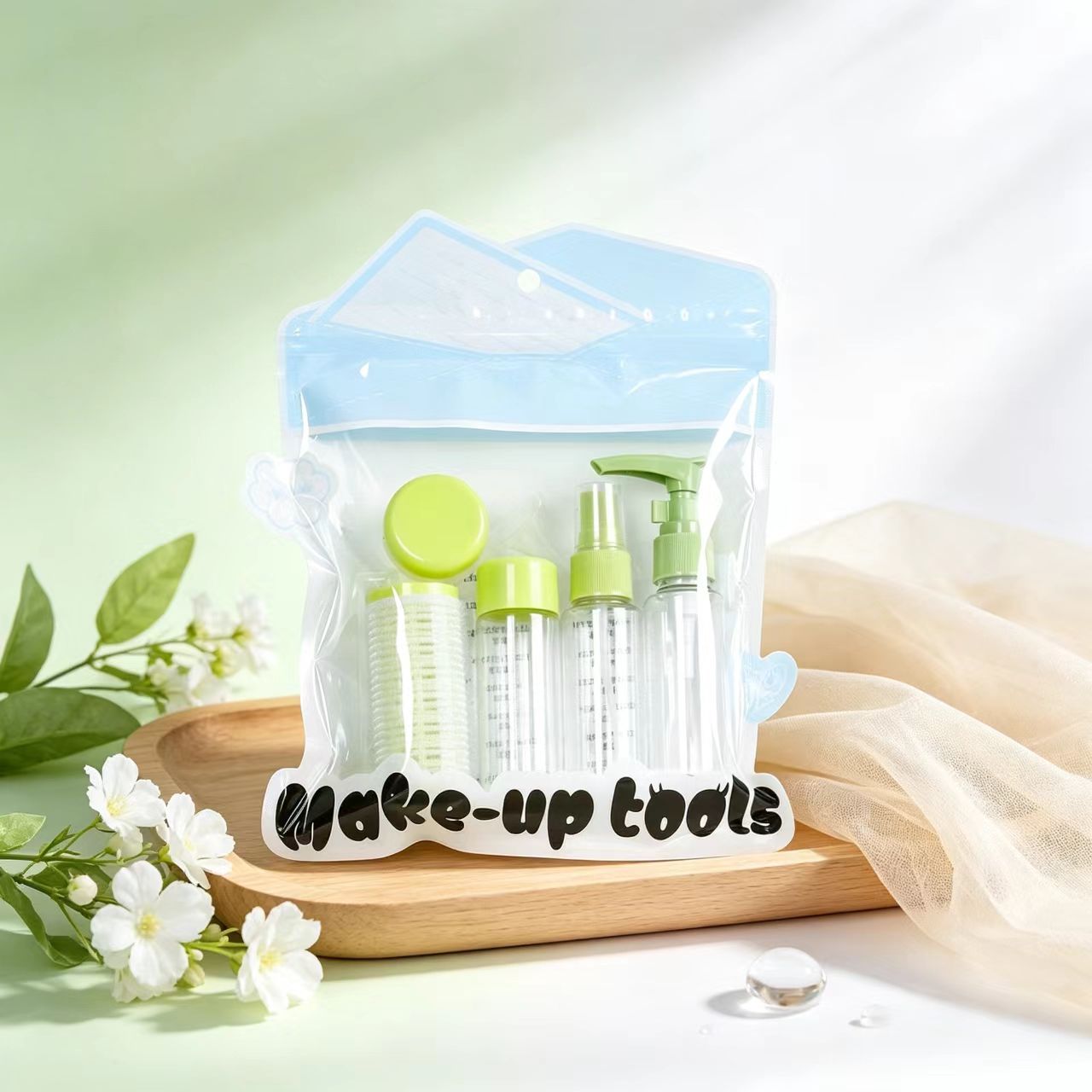 Travel beauty product packaging tool set, multi-piece set, portable hair care empty bottle, spray pump bottle, face cream bottle with comb, skin care product packaging combination manufacturer, in stock and wholesale detail image 4